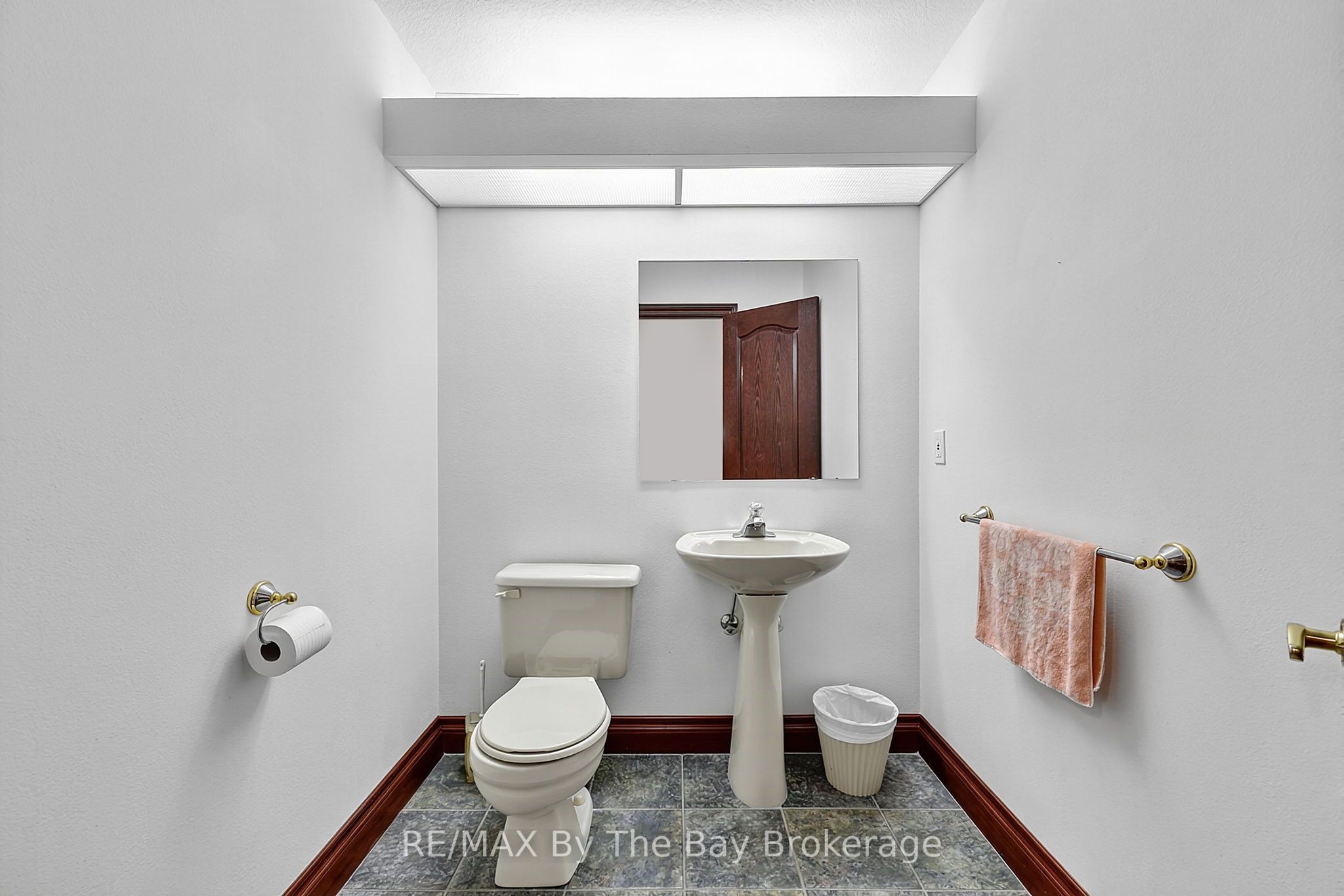 90 Goldfinch Crescent Property Photo 35
