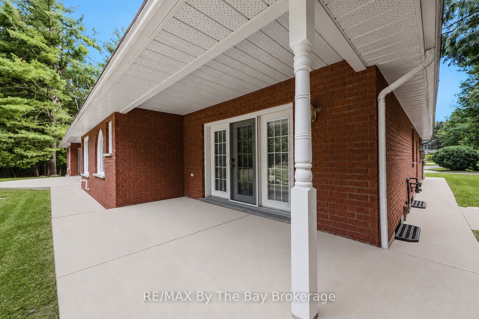 90 Goldfinch Crescent Property Photo 39