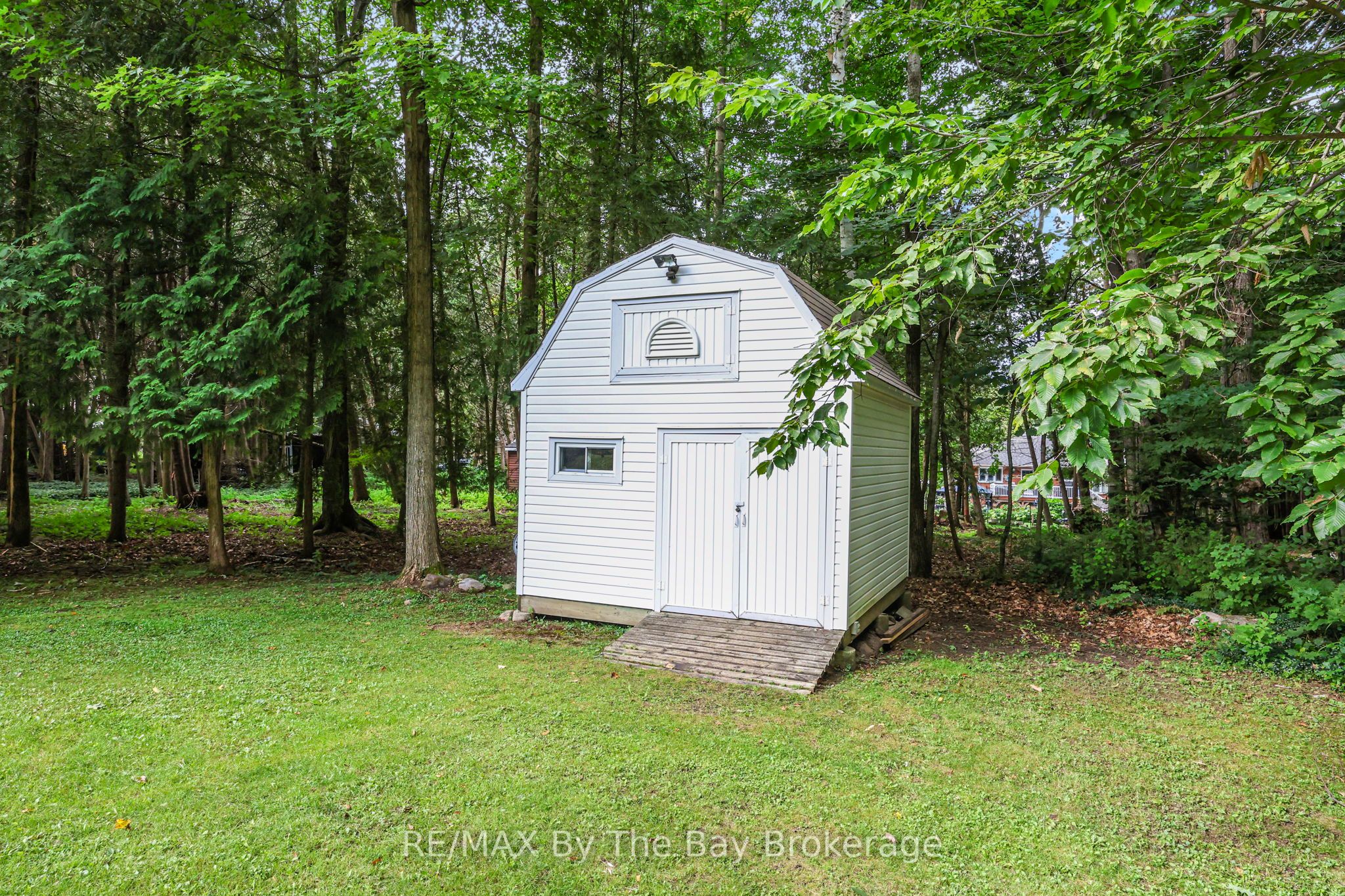 90 Goldfinch Crescent Property Photo 43