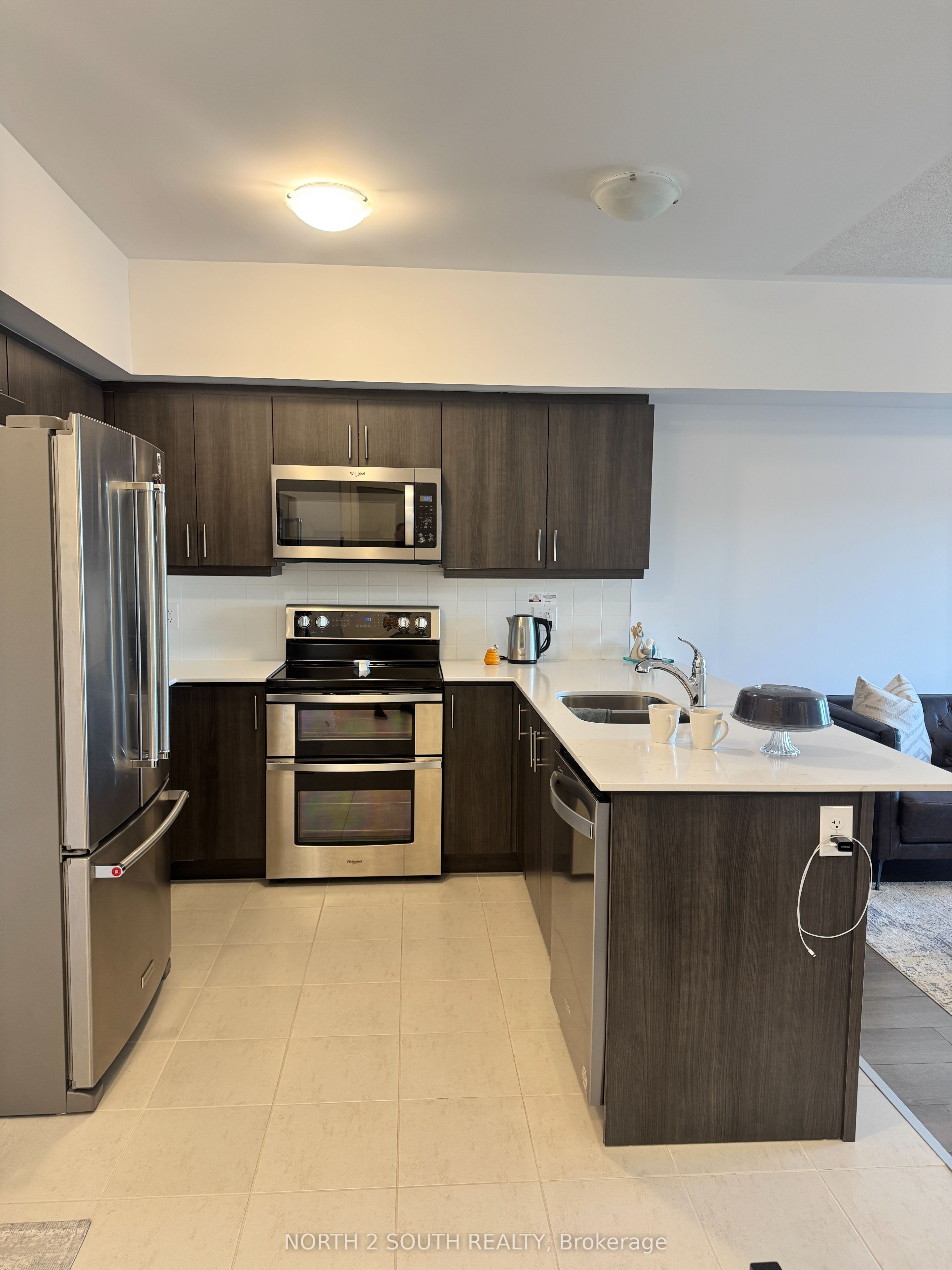 4 Spice Way 509 Property Photo 6