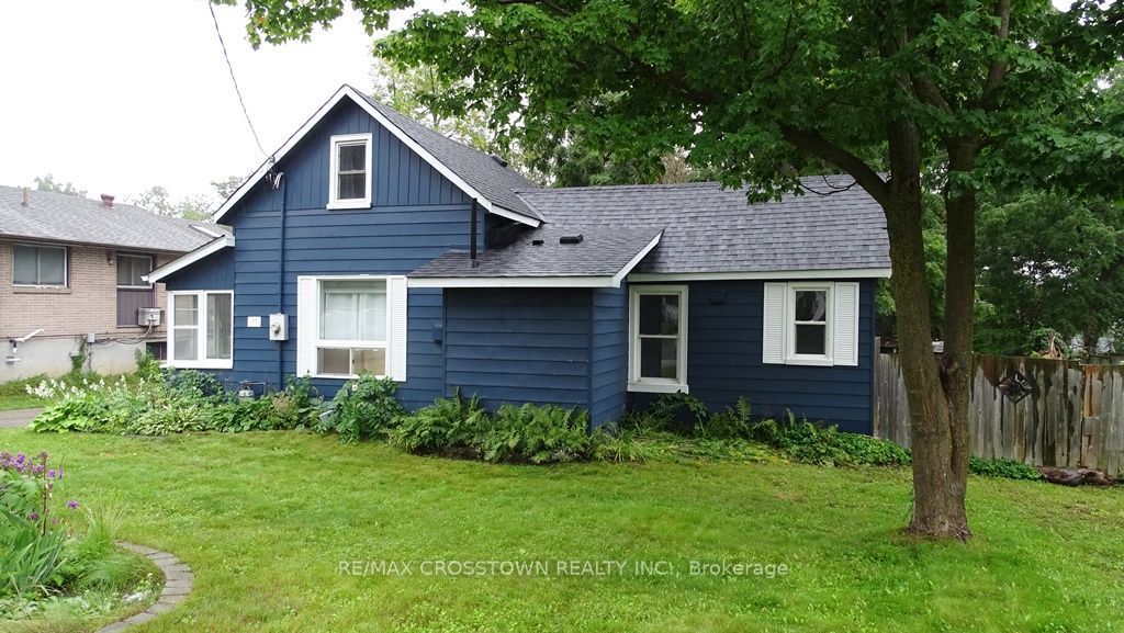 39 Grove Street W Property Photo 19