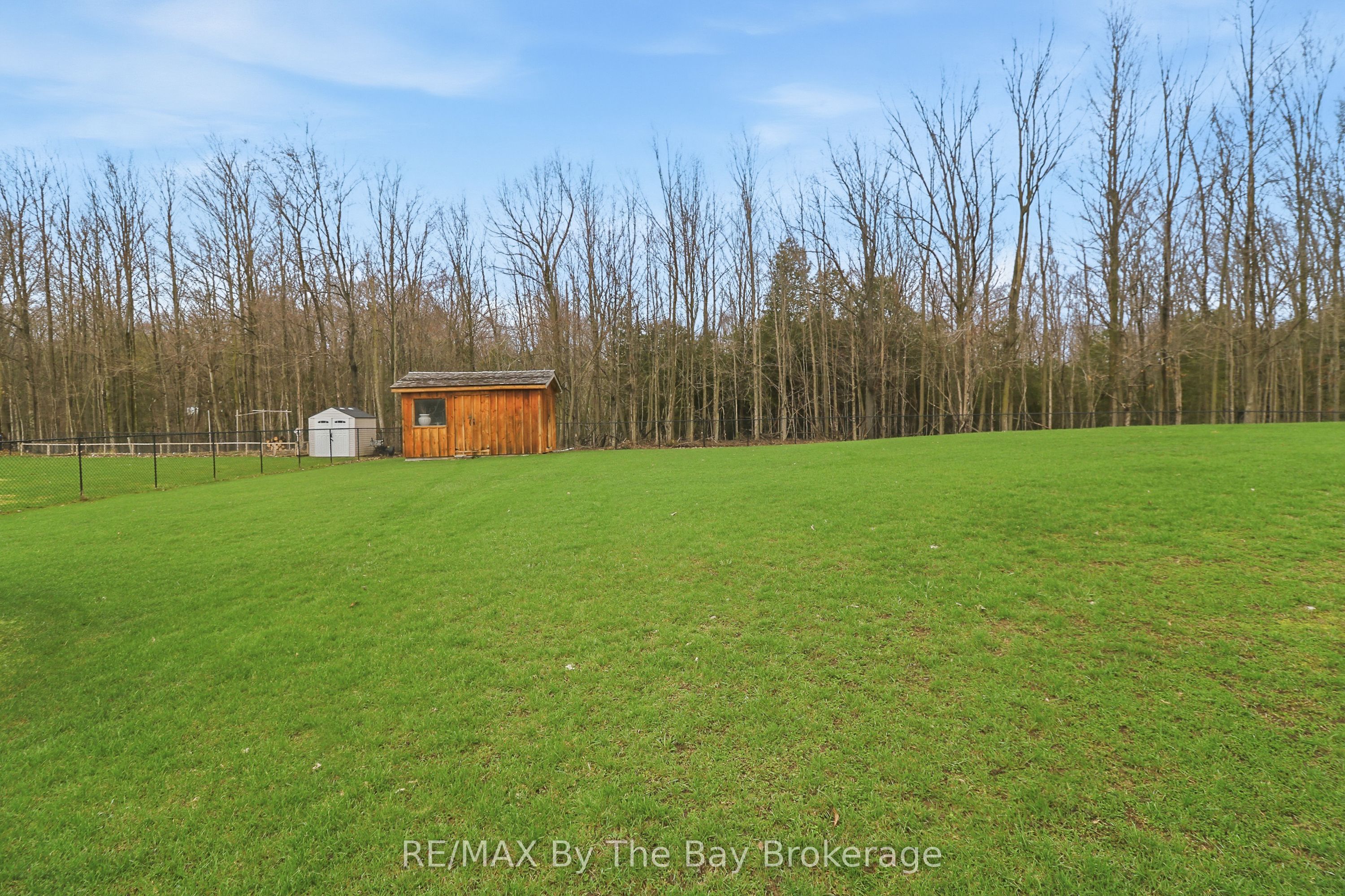 10 Basswood Drive Property Photo 9