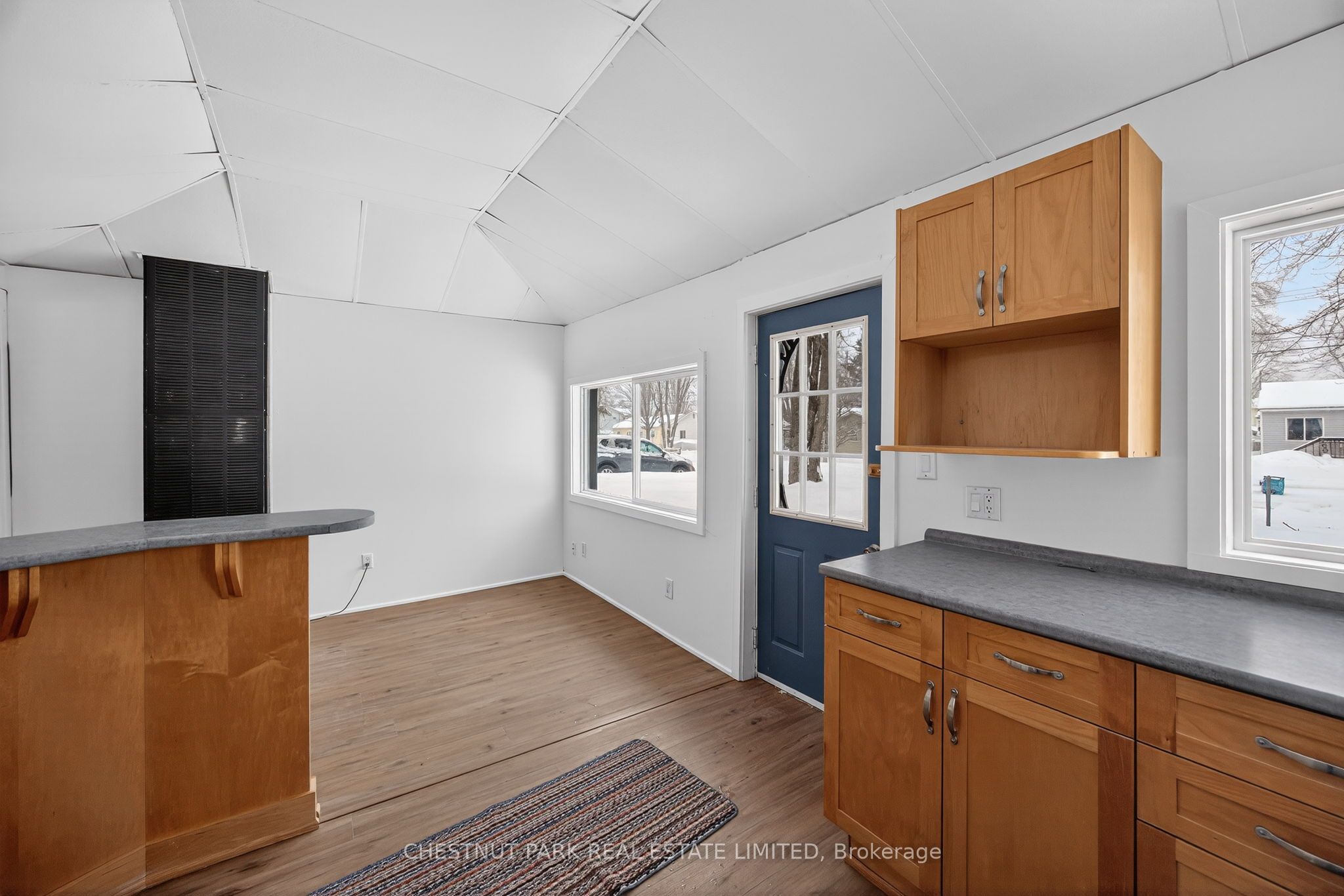 3410 Beachview Avenue Property Photo 5