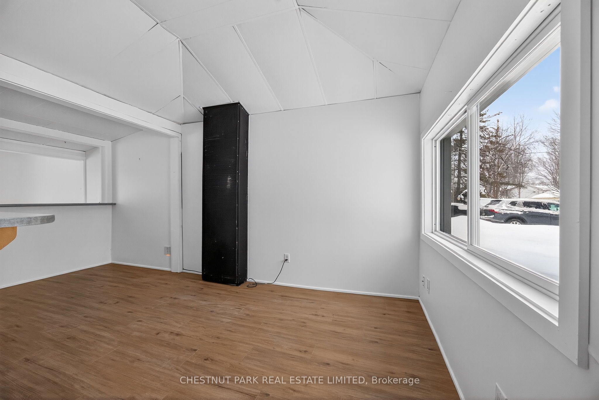 3410 Beachview Avenue Property Photo 6