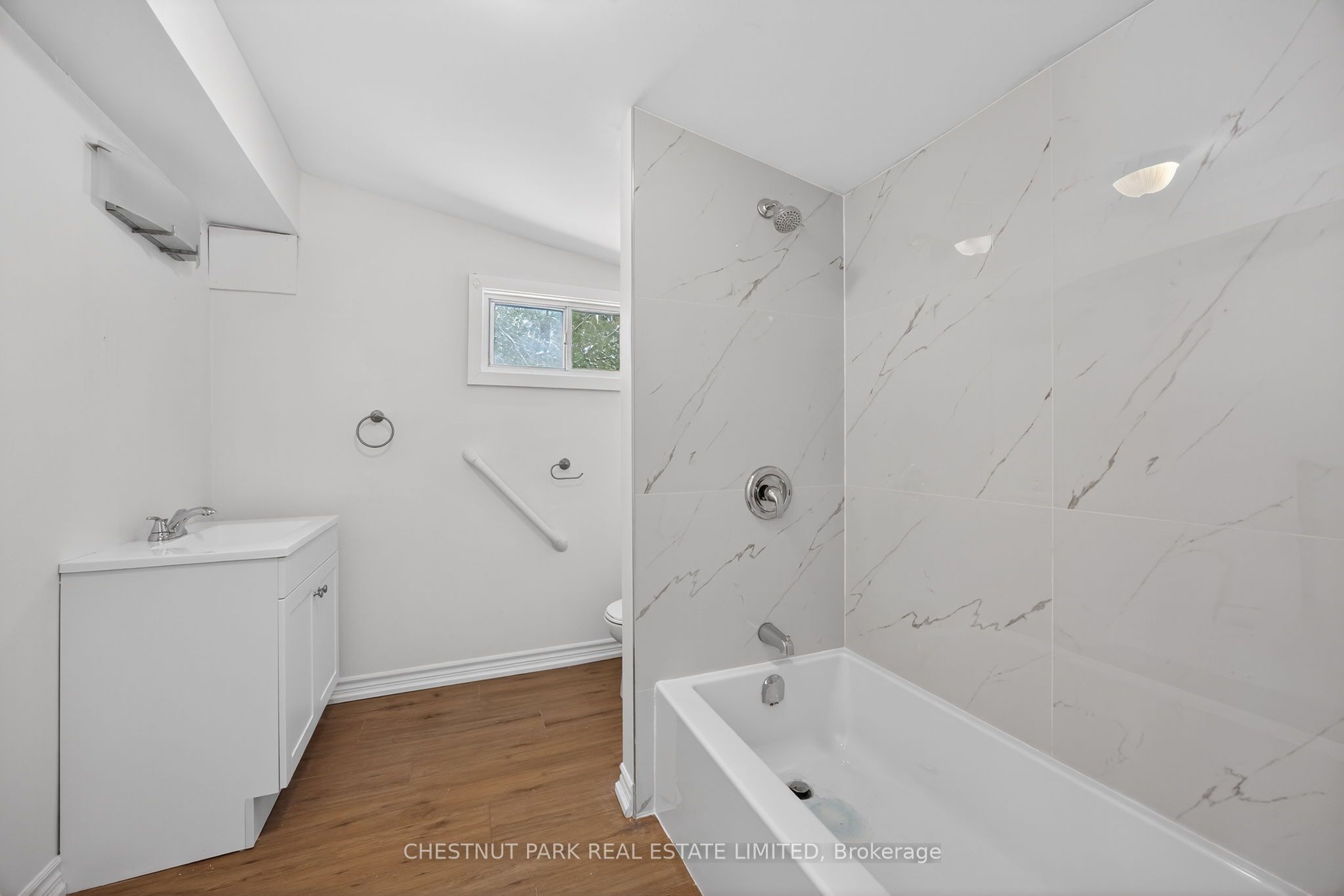3410 Beachview Avenue Property Photo 10