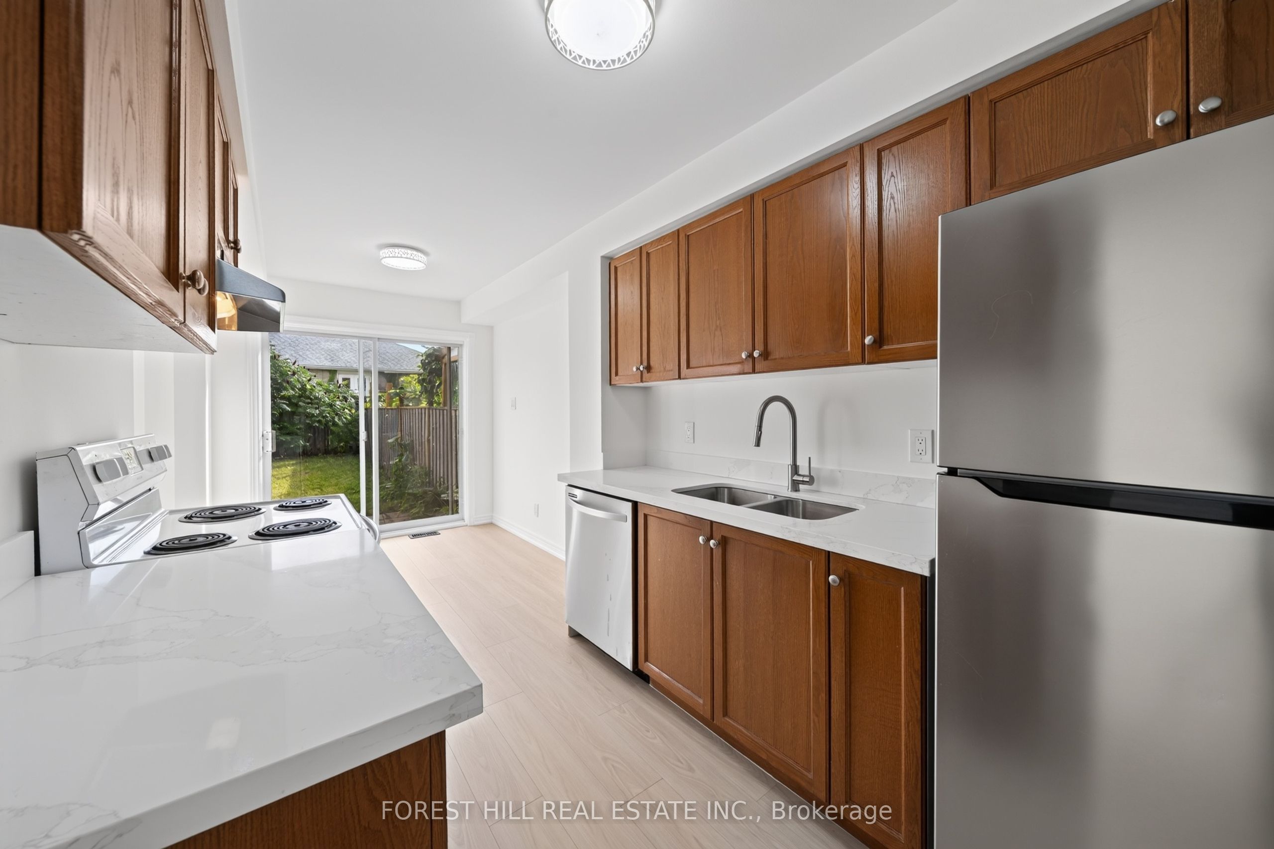 57 Michael Crescent Property Photo 6