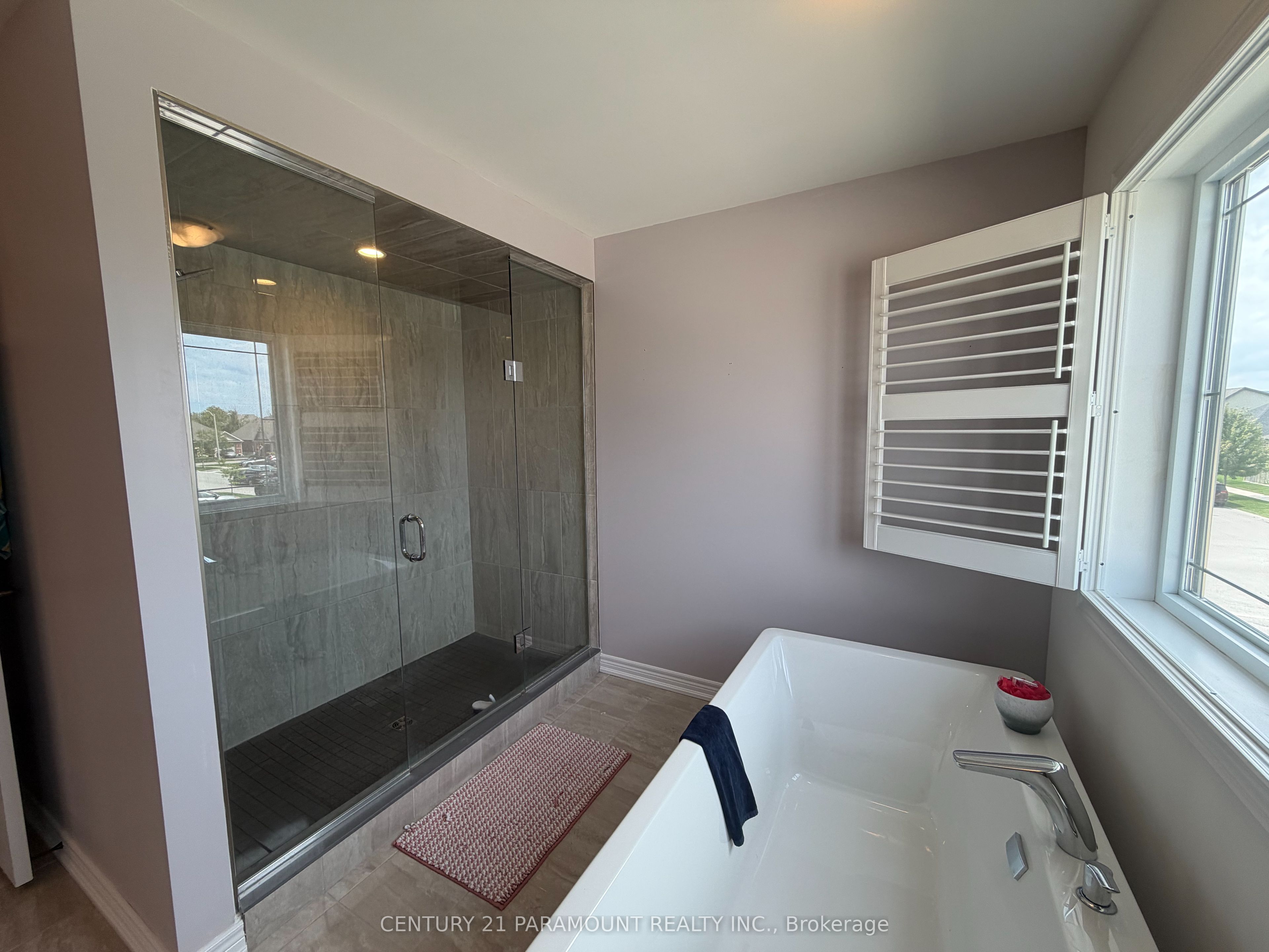 15 Portland Street Property Photo 9