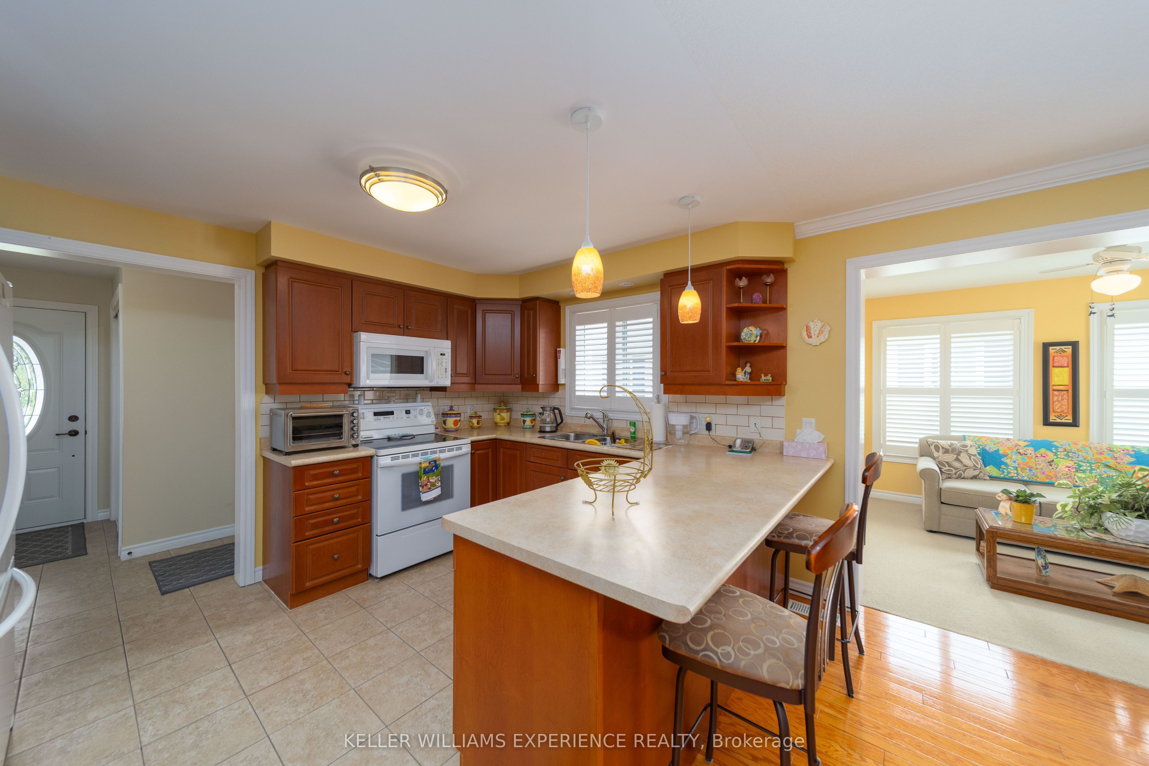 6 Virginia Avenue Property Photo 3