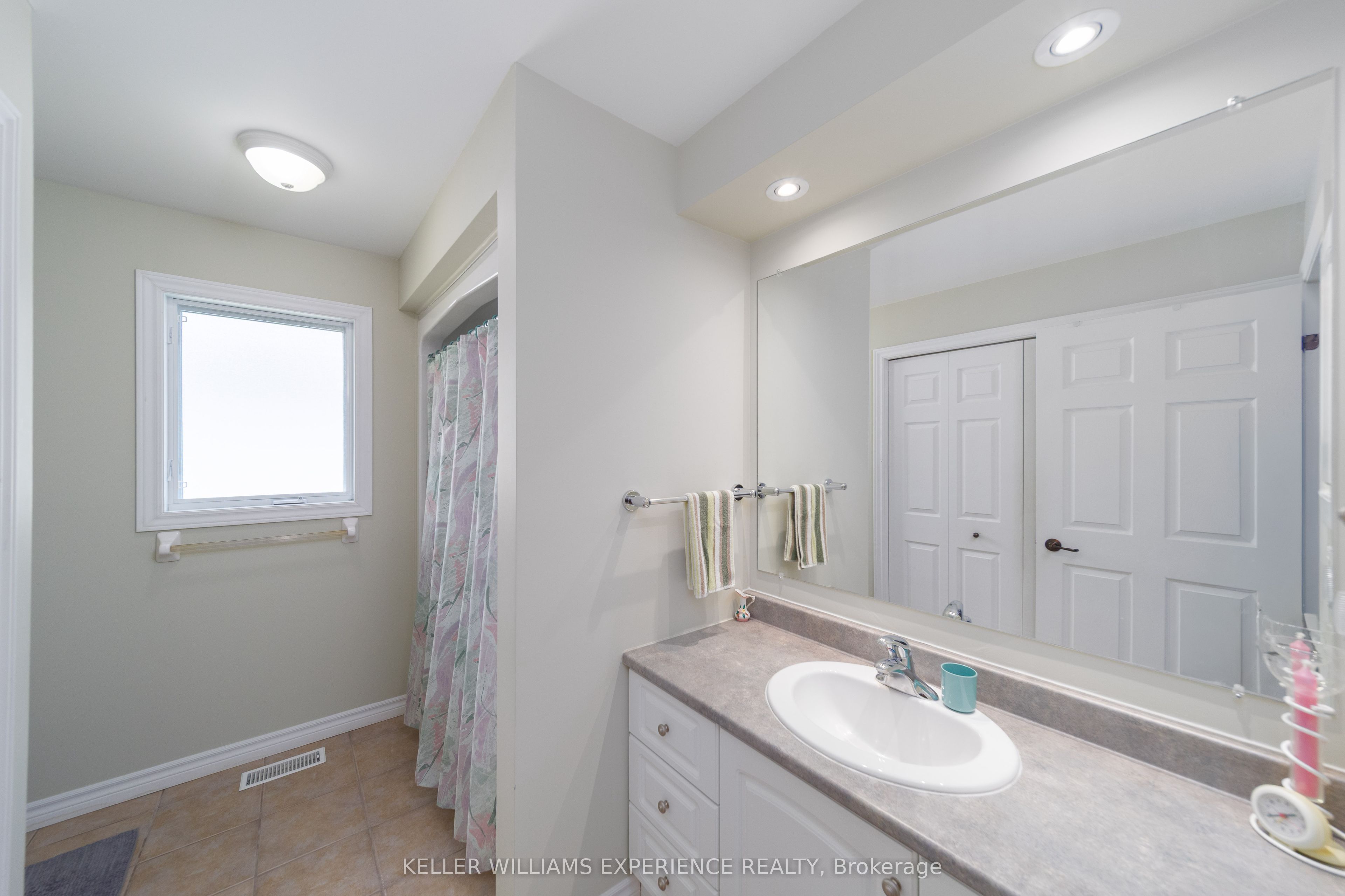 6 Virginia Avenue Property Photo 8