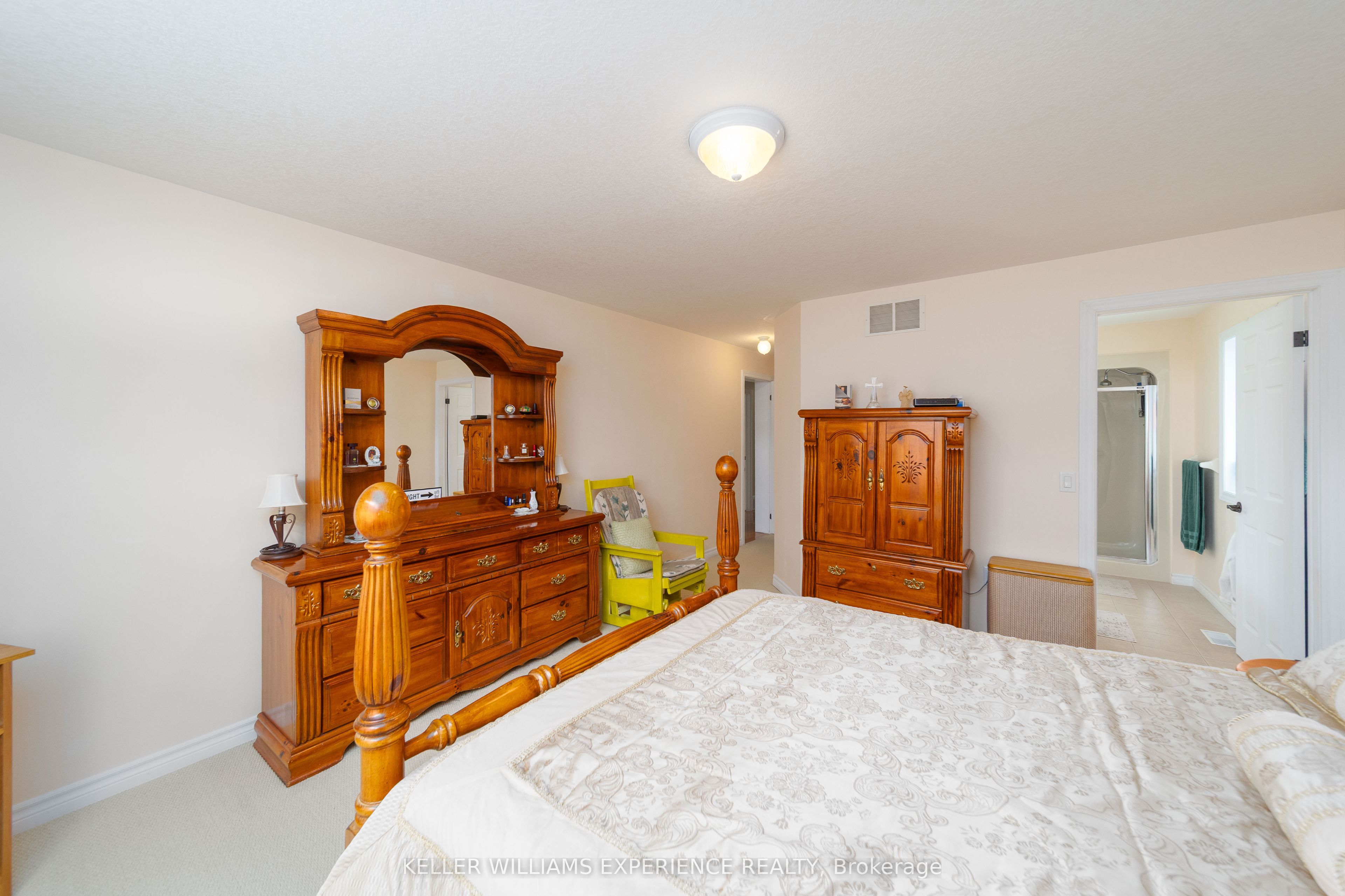 6 Virginia Avenue Property Photo 14