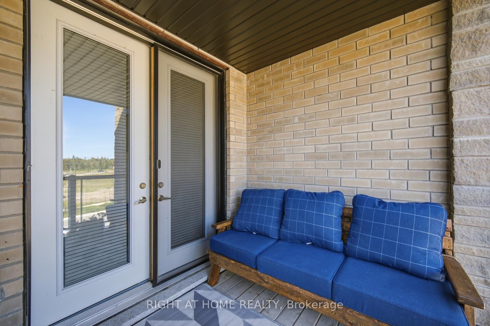 6 Blue Forest Crescent Property Photo 37