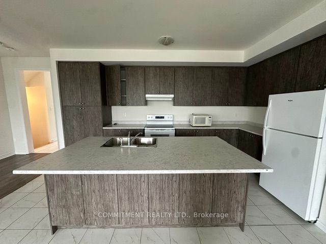 14 Shapira Avenue Property Photo 6