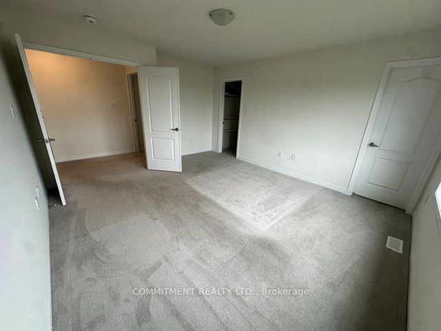 14 Shapira Avenue Property Photo 20