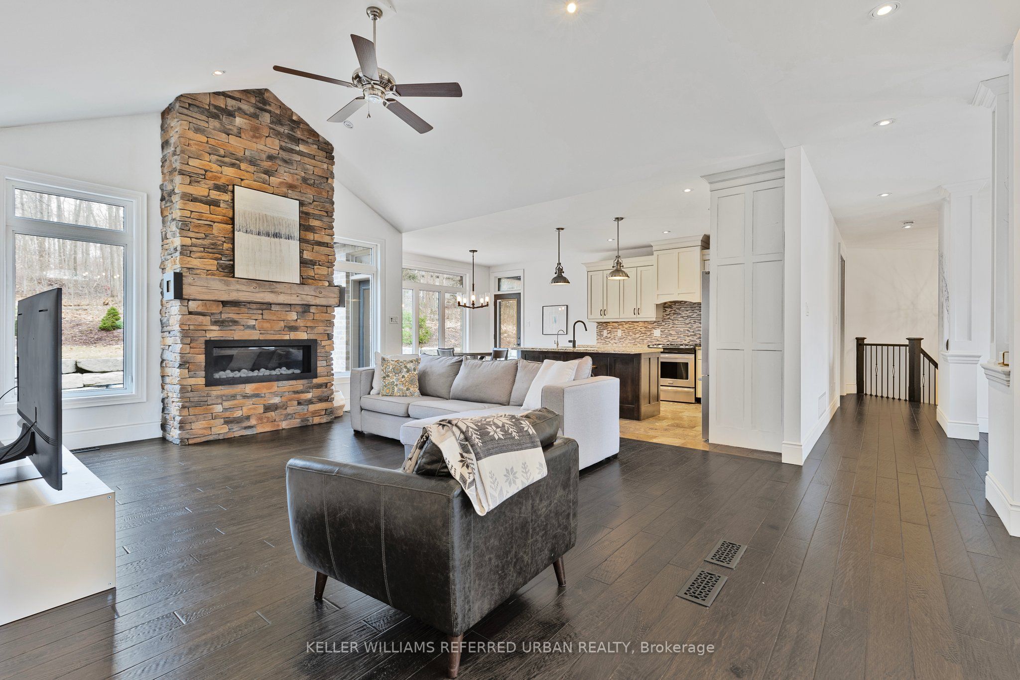 25 Heron Boulevard Property Photo 28