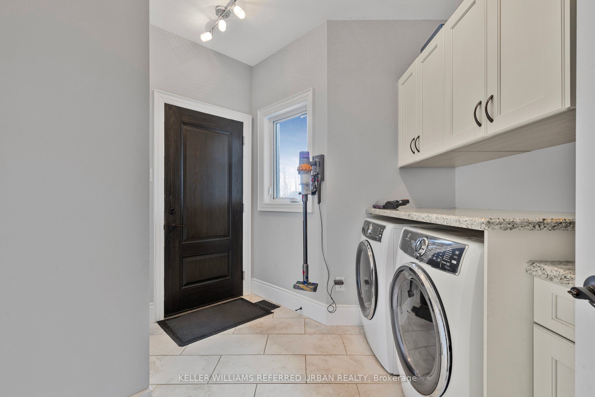 25 Heron Boulevard Property Photo 29