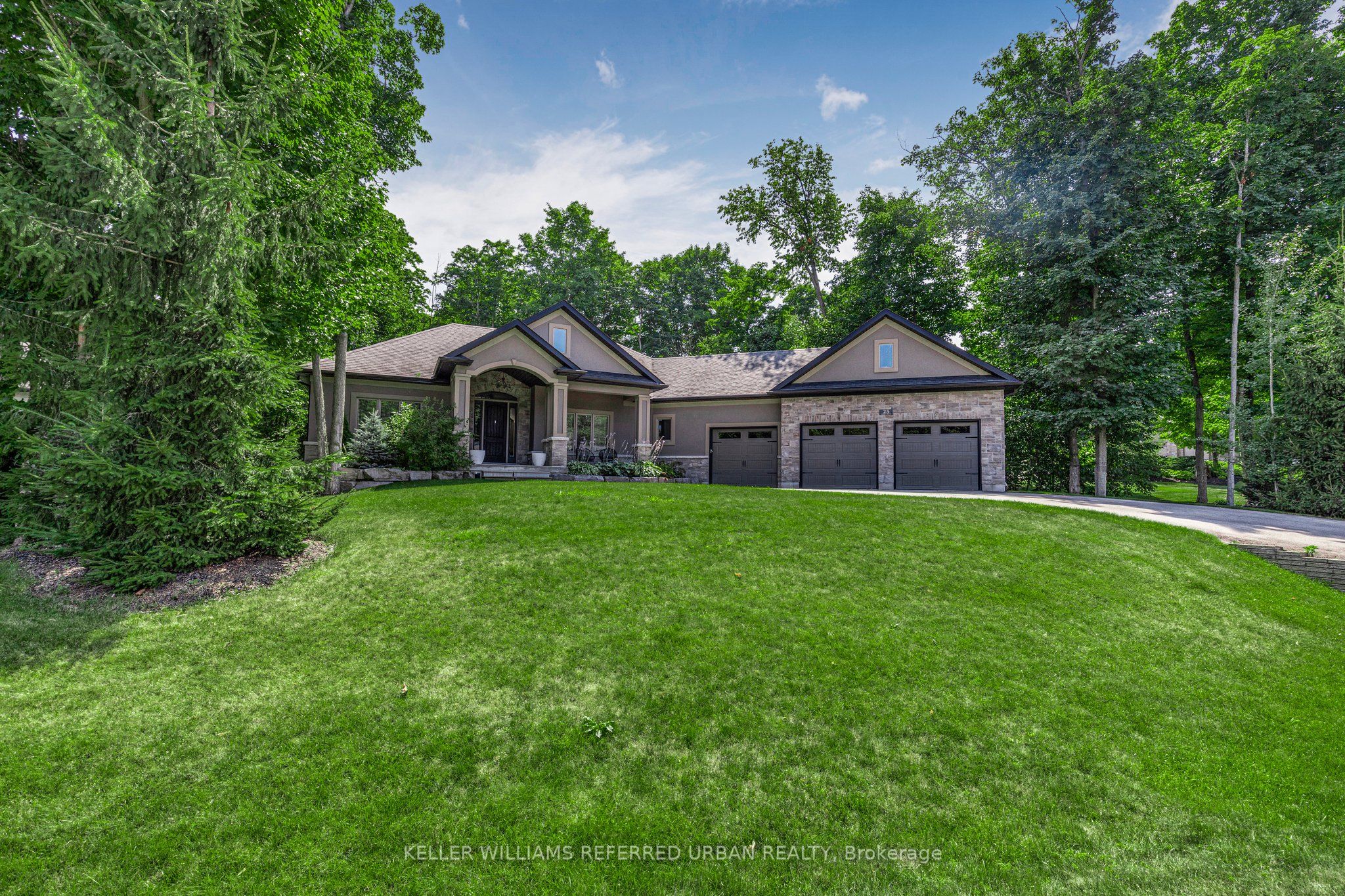 25 Heron Boulevard Property Photo 42