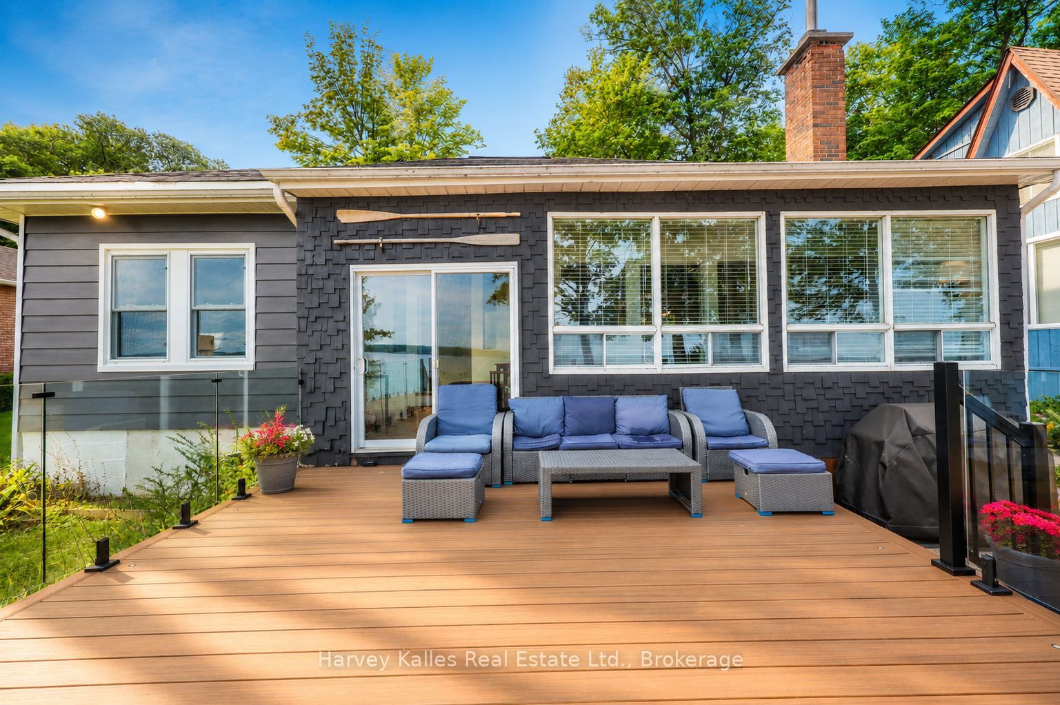 1515 Champlain Road Property Photo 11
