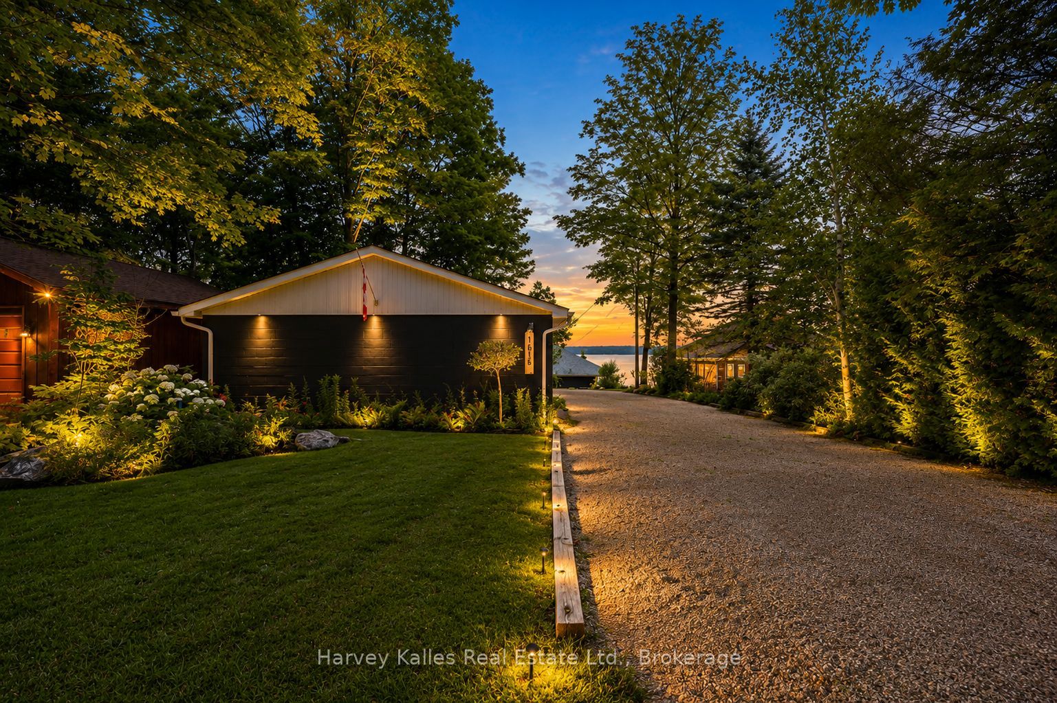1515 Champlain Road Property Photo 17