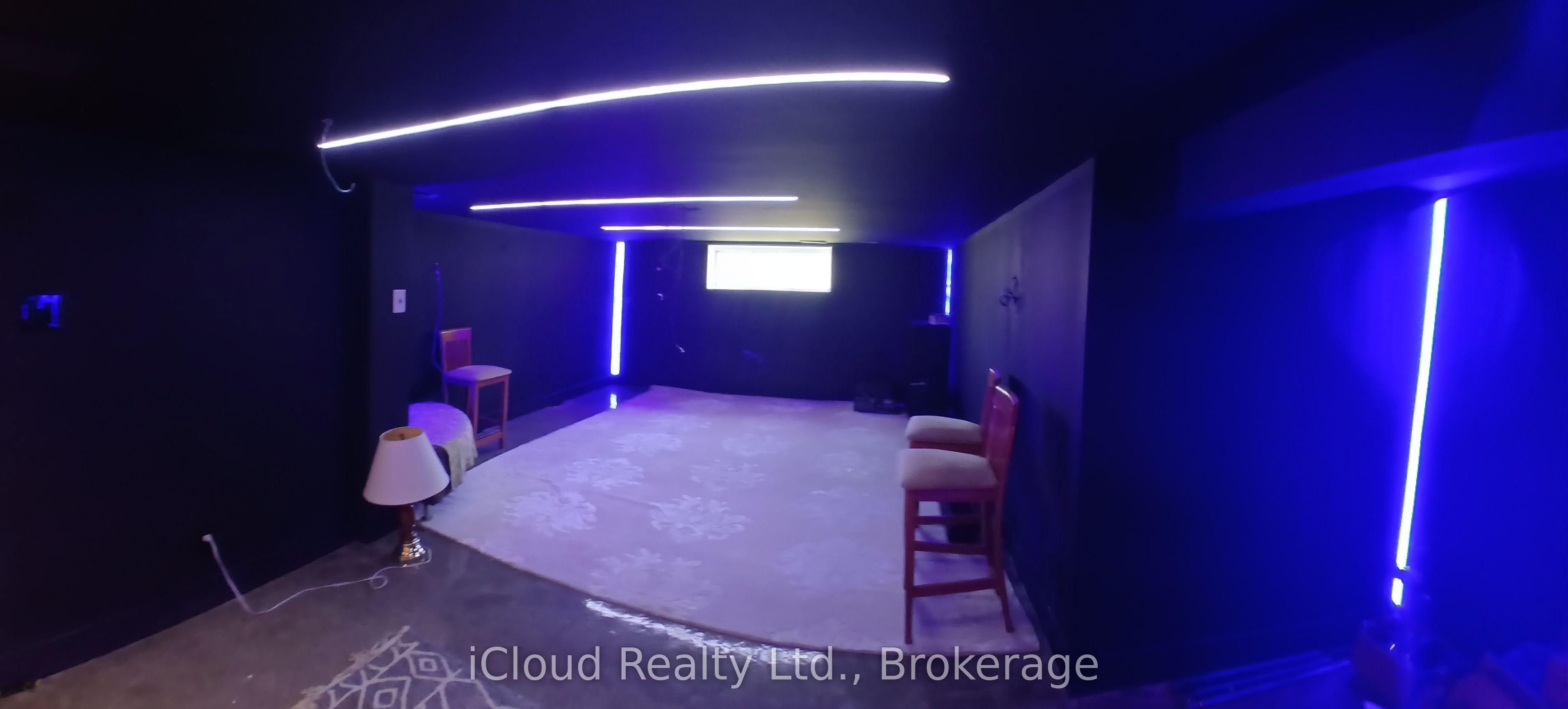 2216 Champlain Road Property Photo 39