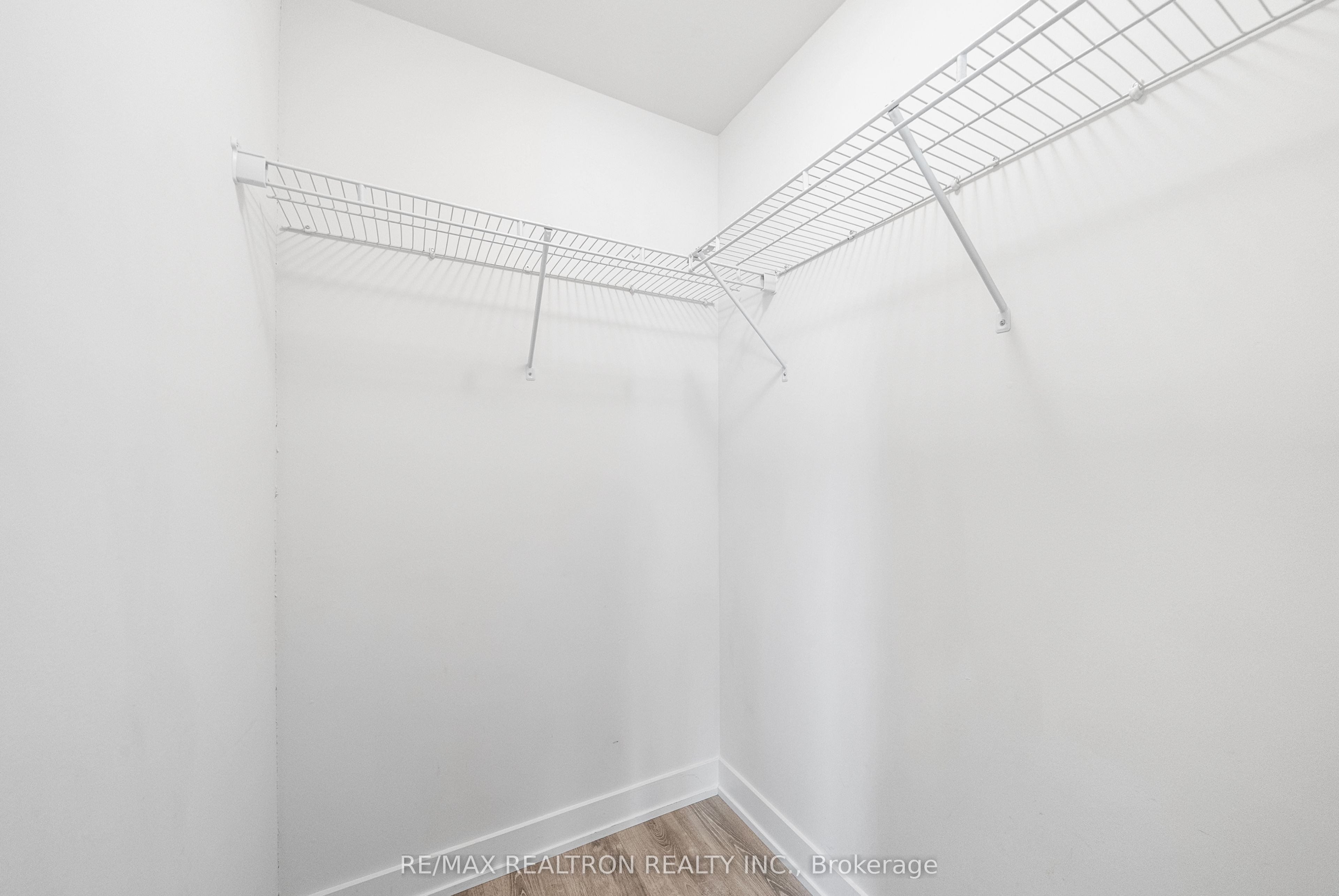 5 Chef Lane 213 Property Photo 13