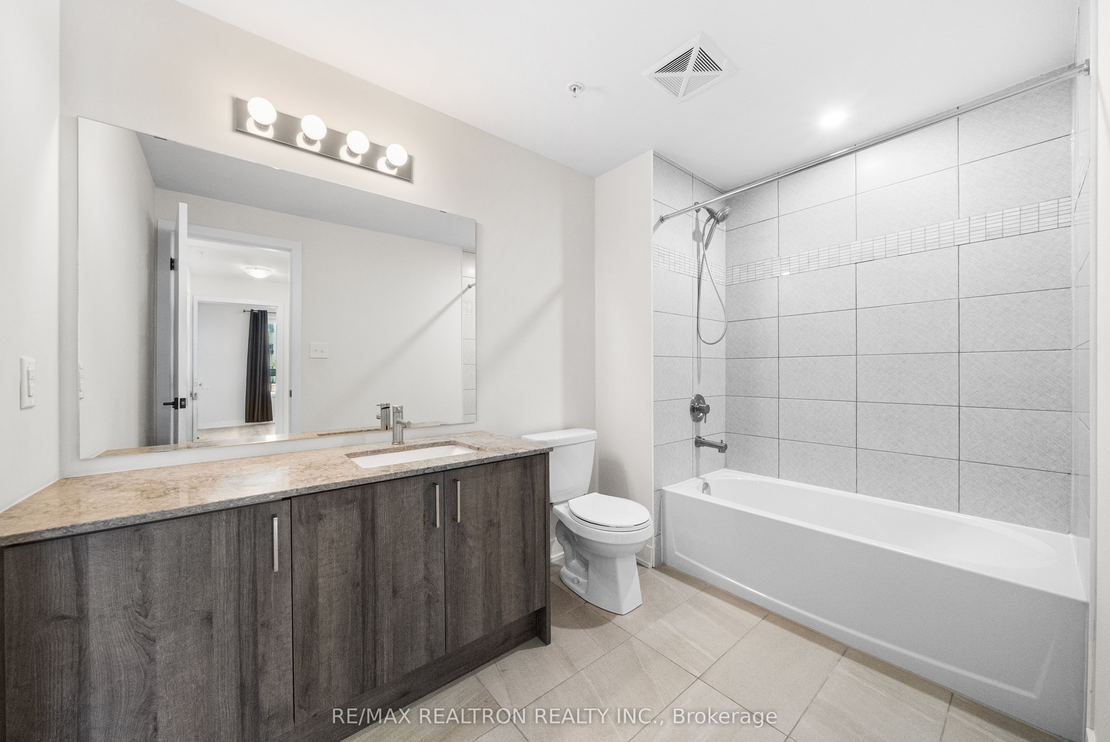 5 Chef Lane 213 Property Photo 19