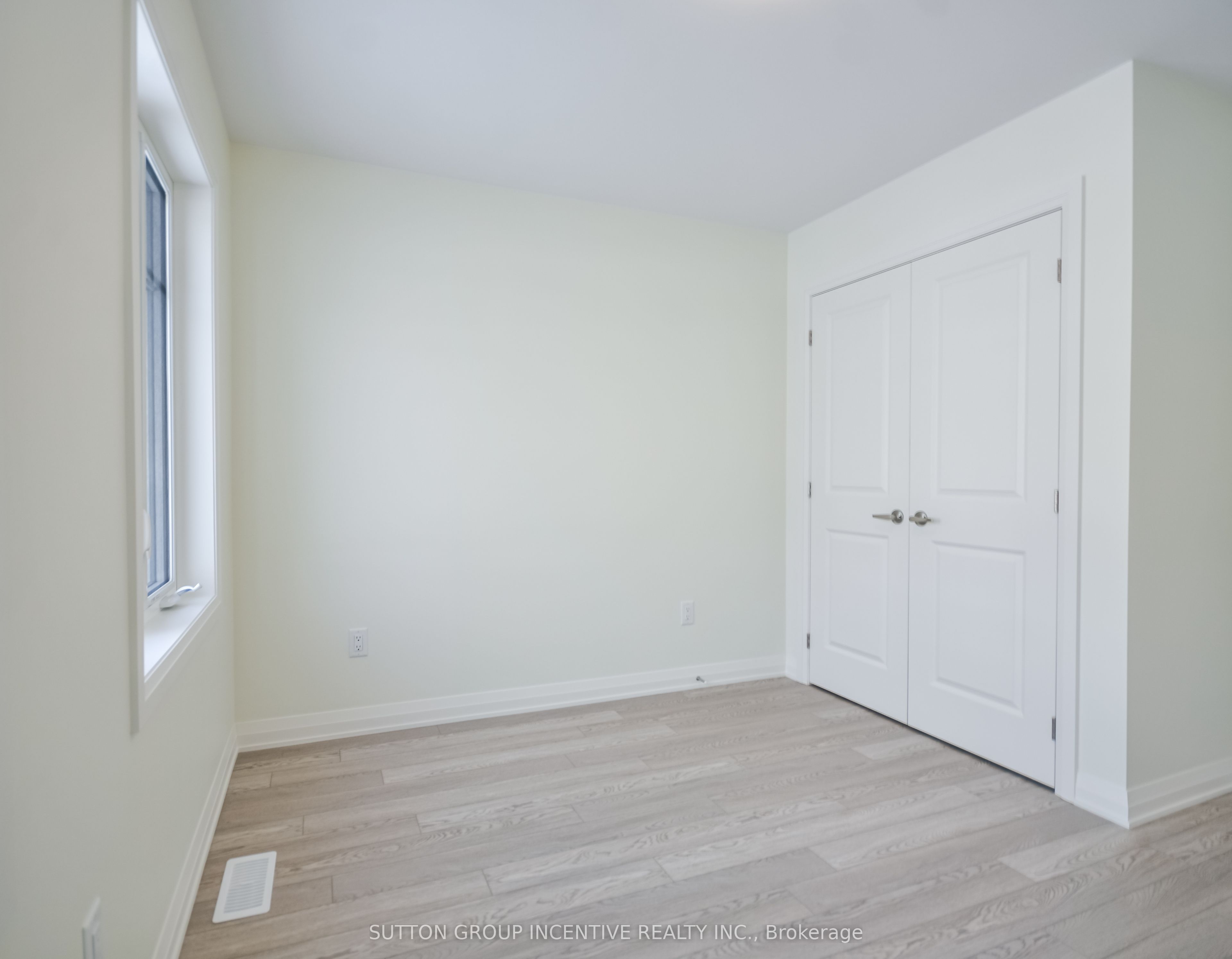 45 Harold Avenue Property Photo 5
