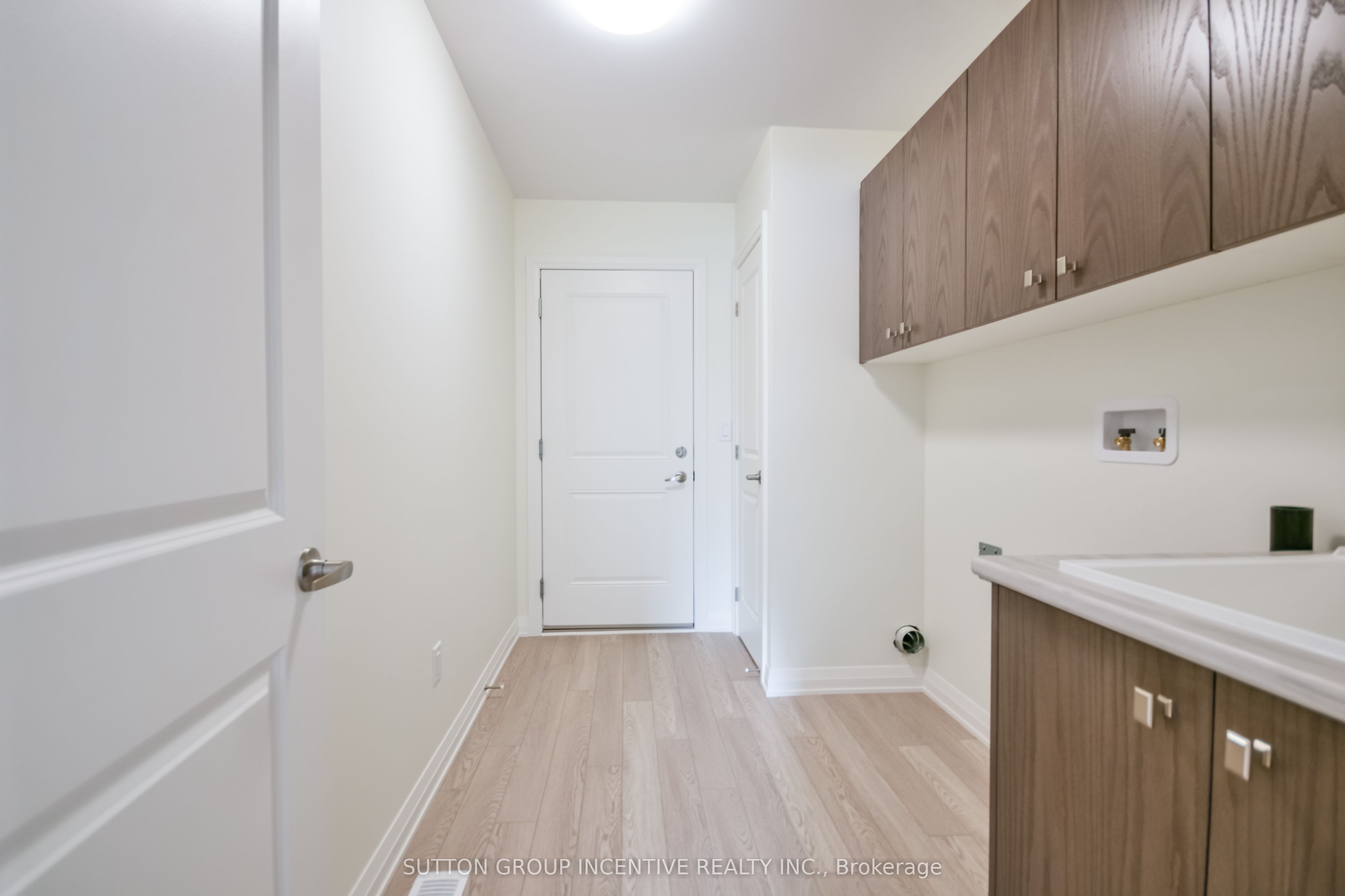 45 Harold Avenue Property Photo 22