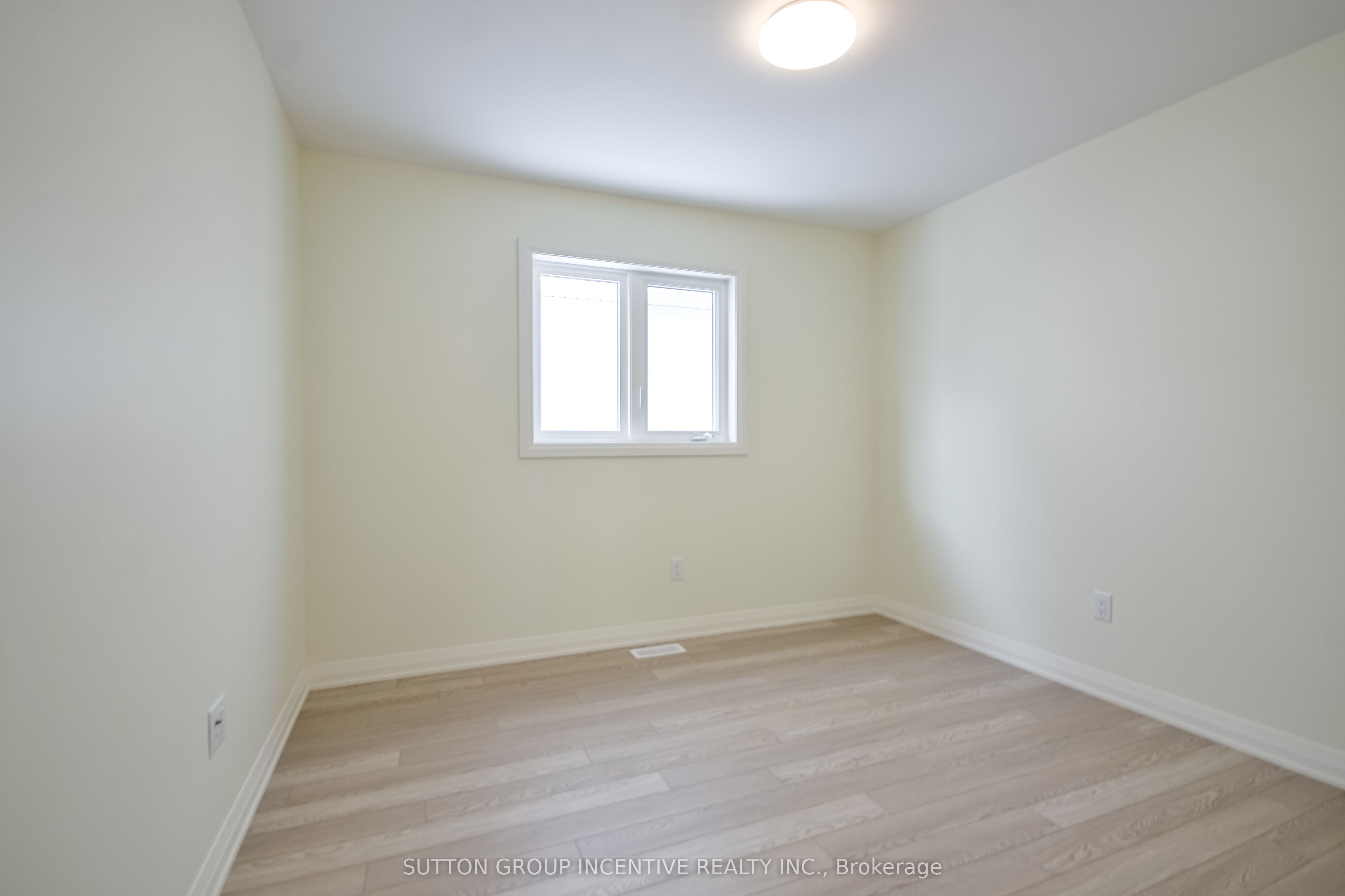 45 Harold Avenue Property Photo 24