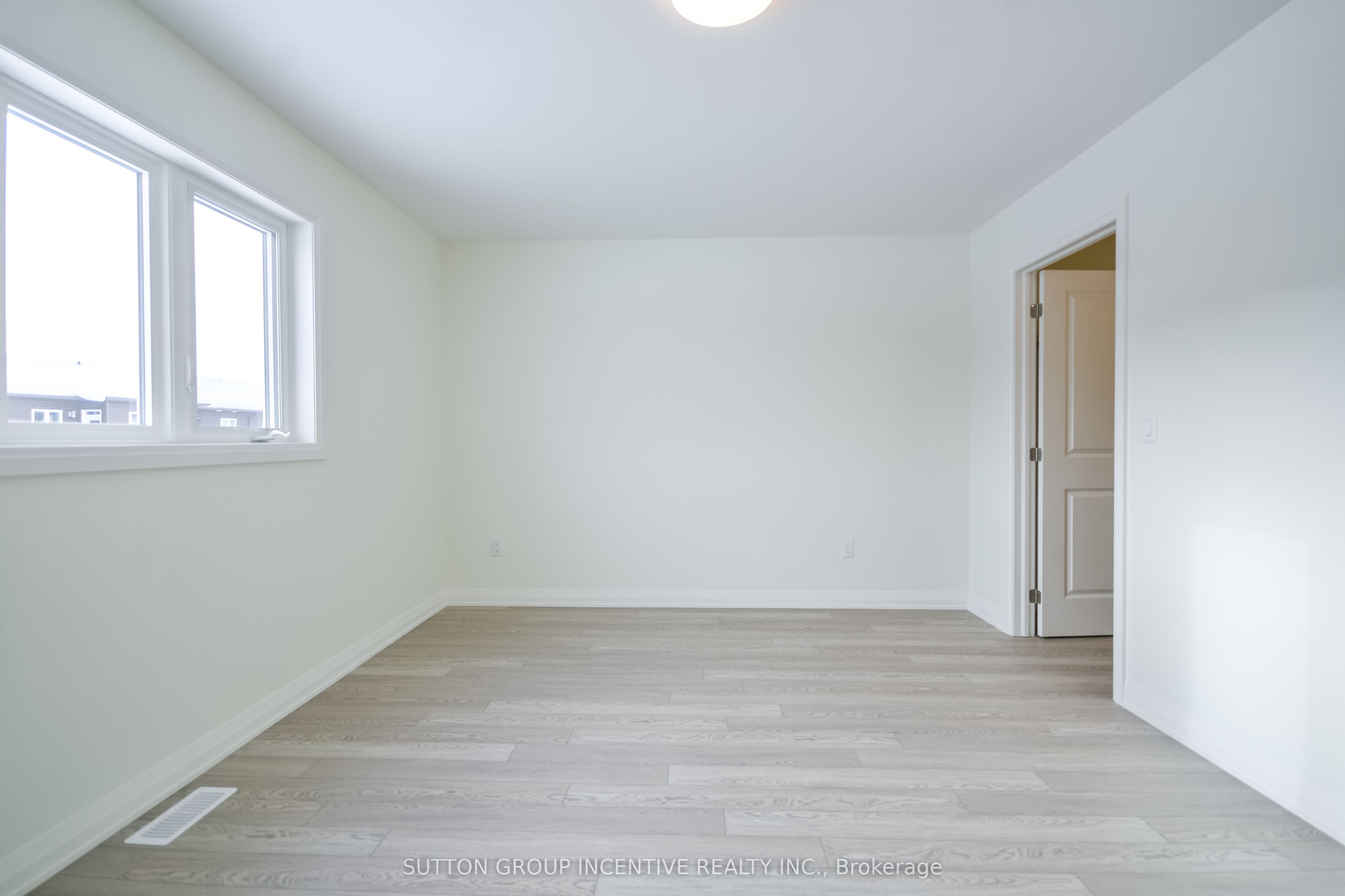 45 Harold Avenue Property Photo 31