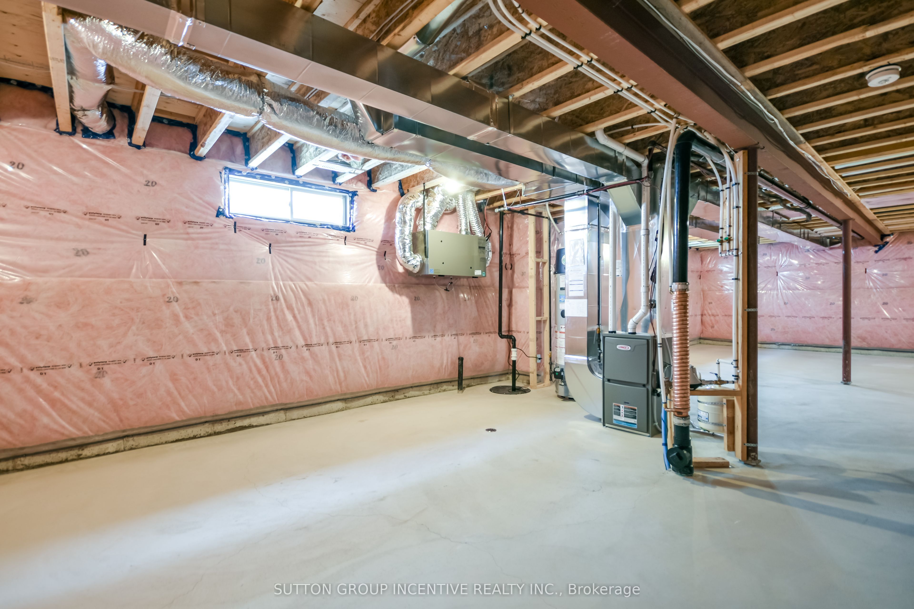45 Harold Avenue Property Photo 40