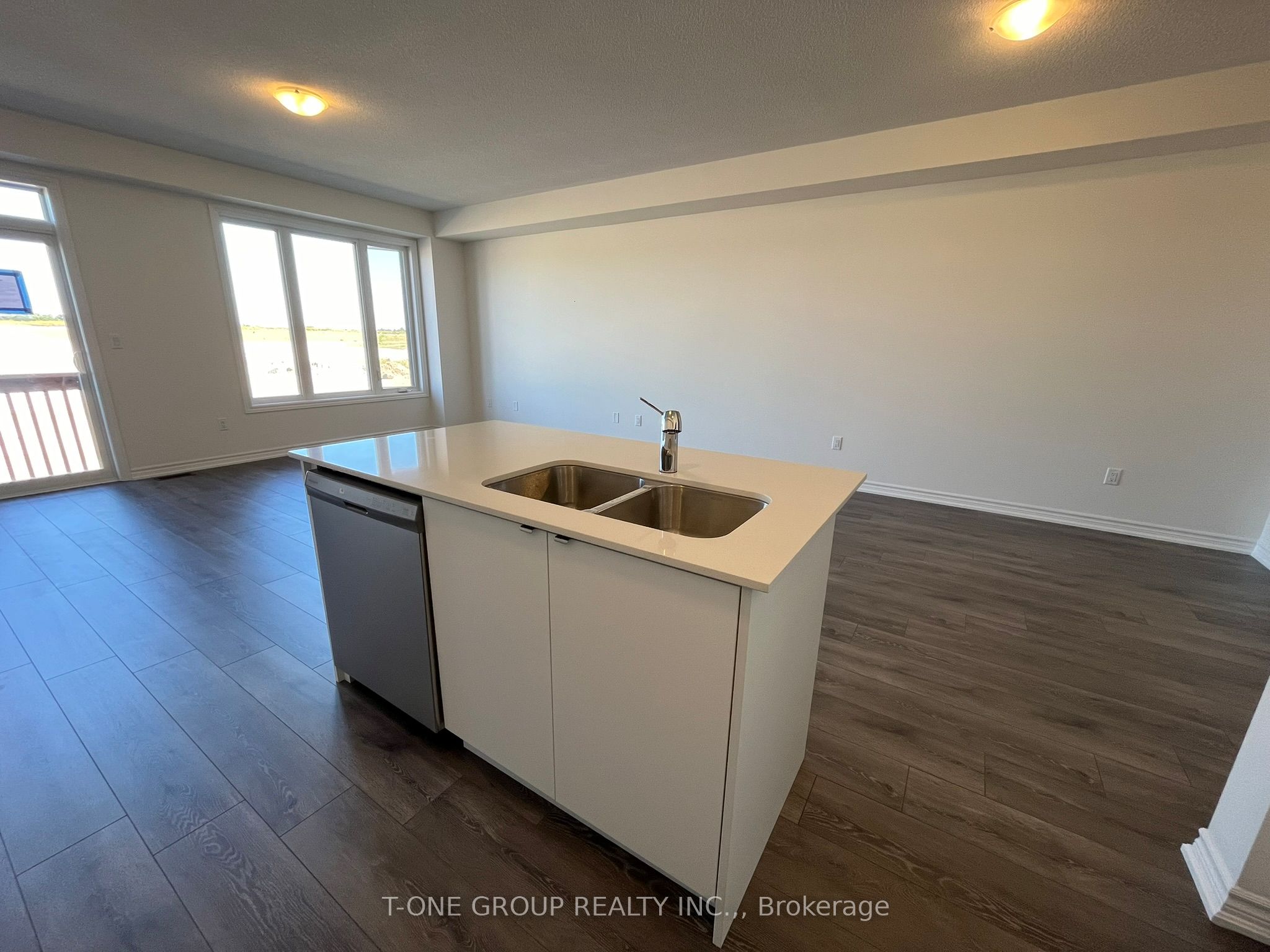103 Greer Street Property Photo 7
