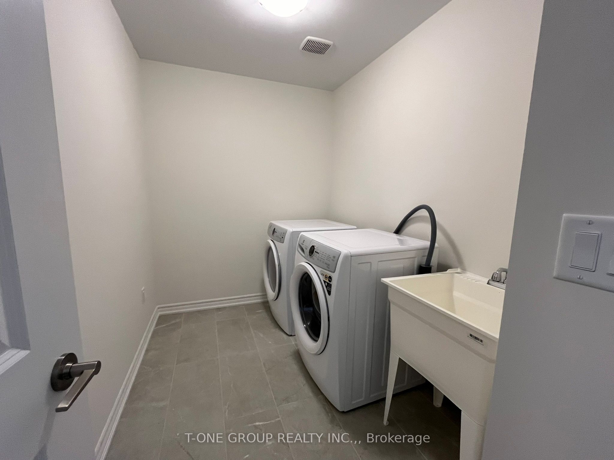 103 Greer Street Property Photo 27