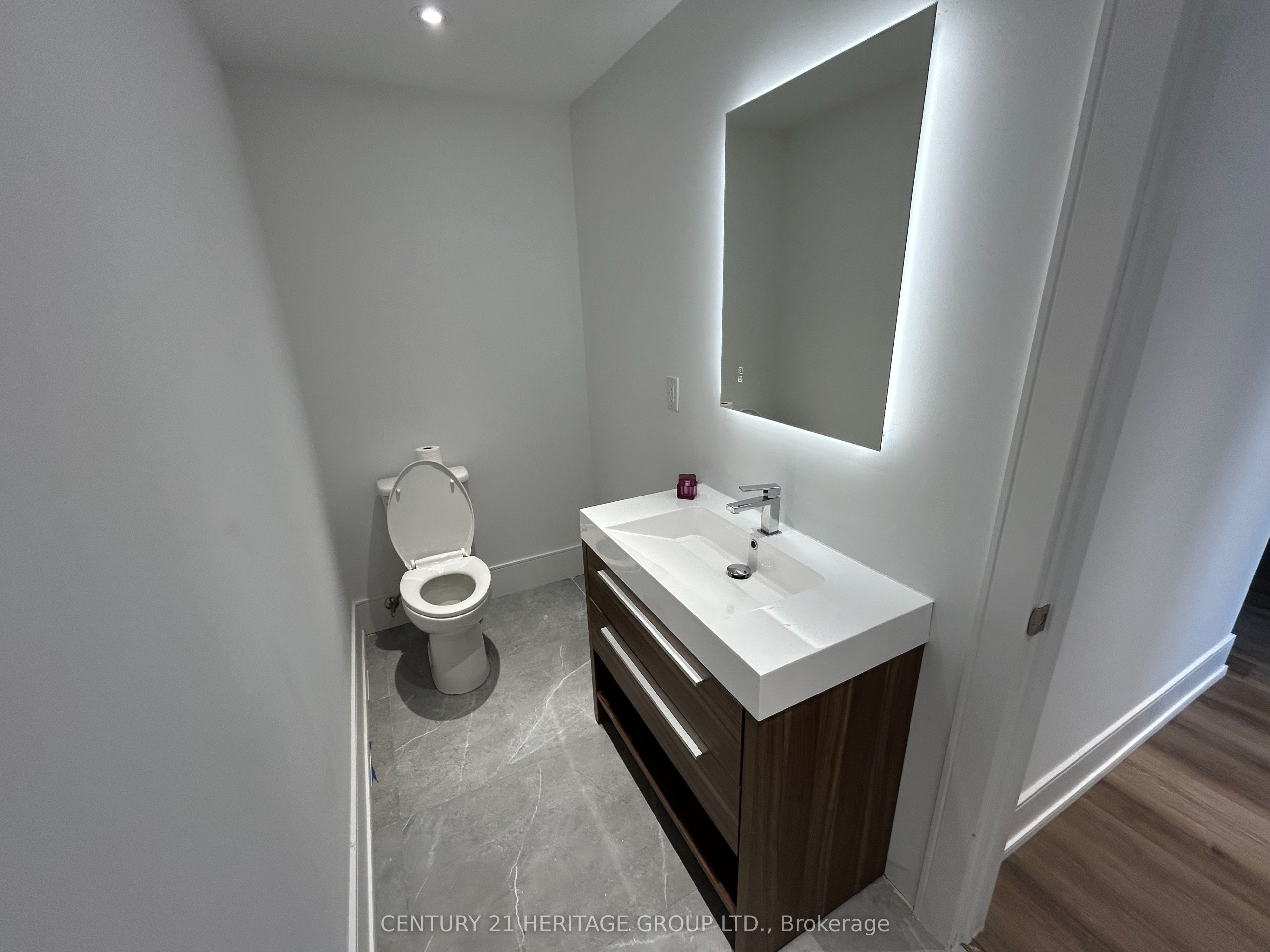 3714 Quayside Drive Property Photo 10
