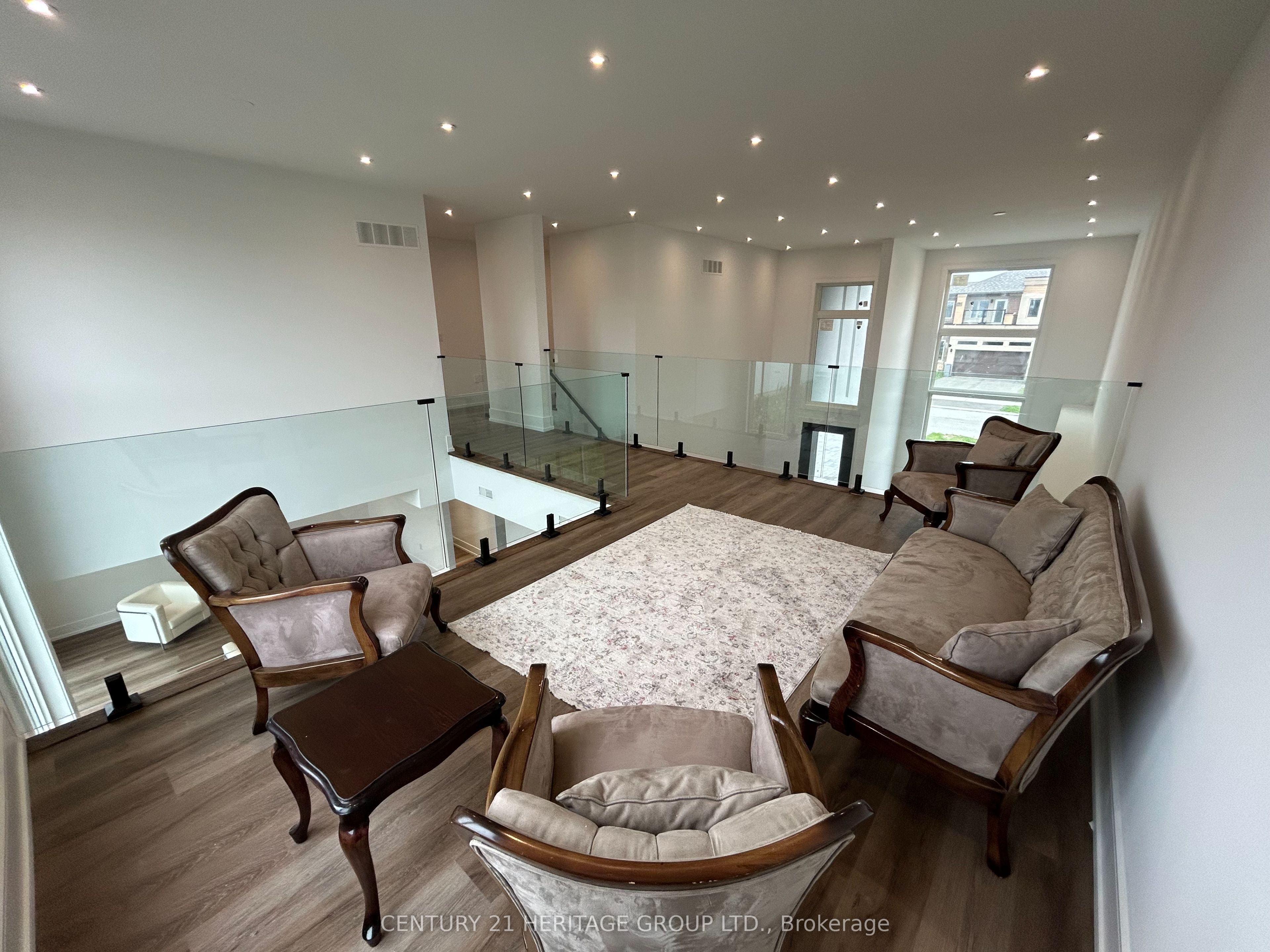 3714 Quayside Drive Property Photo 13