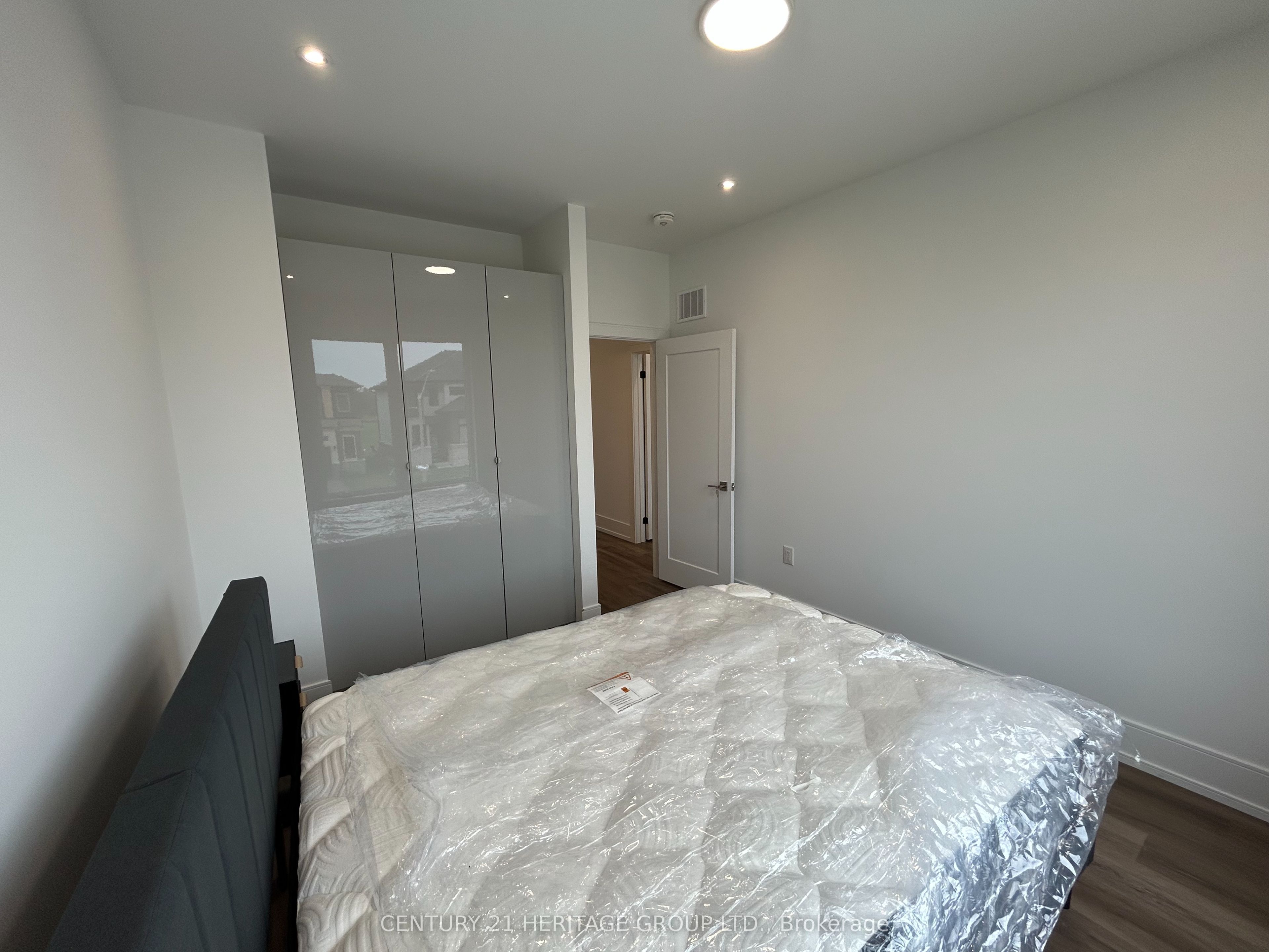 3714 Quayside Drive Property Photo 25