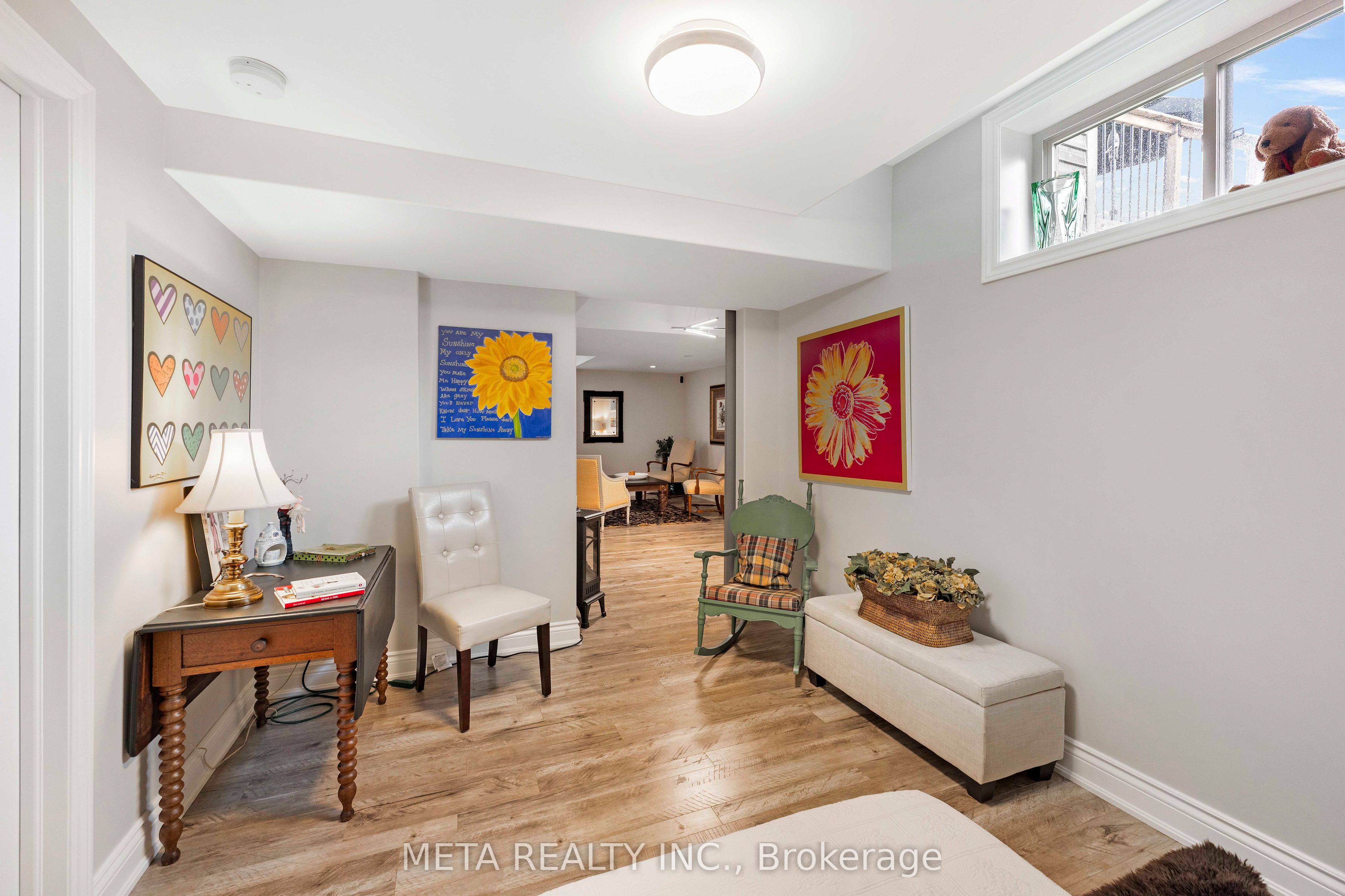 18 Hughes Street Property Photo 9