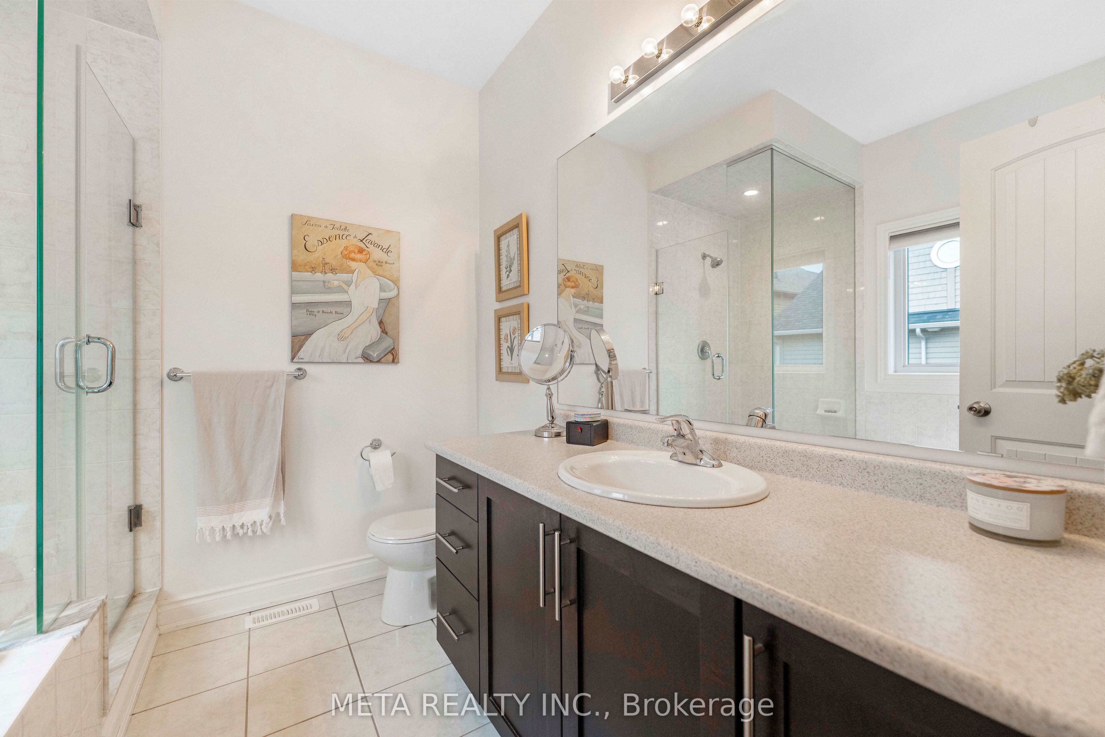 18 Hughes Street Property Photo 29