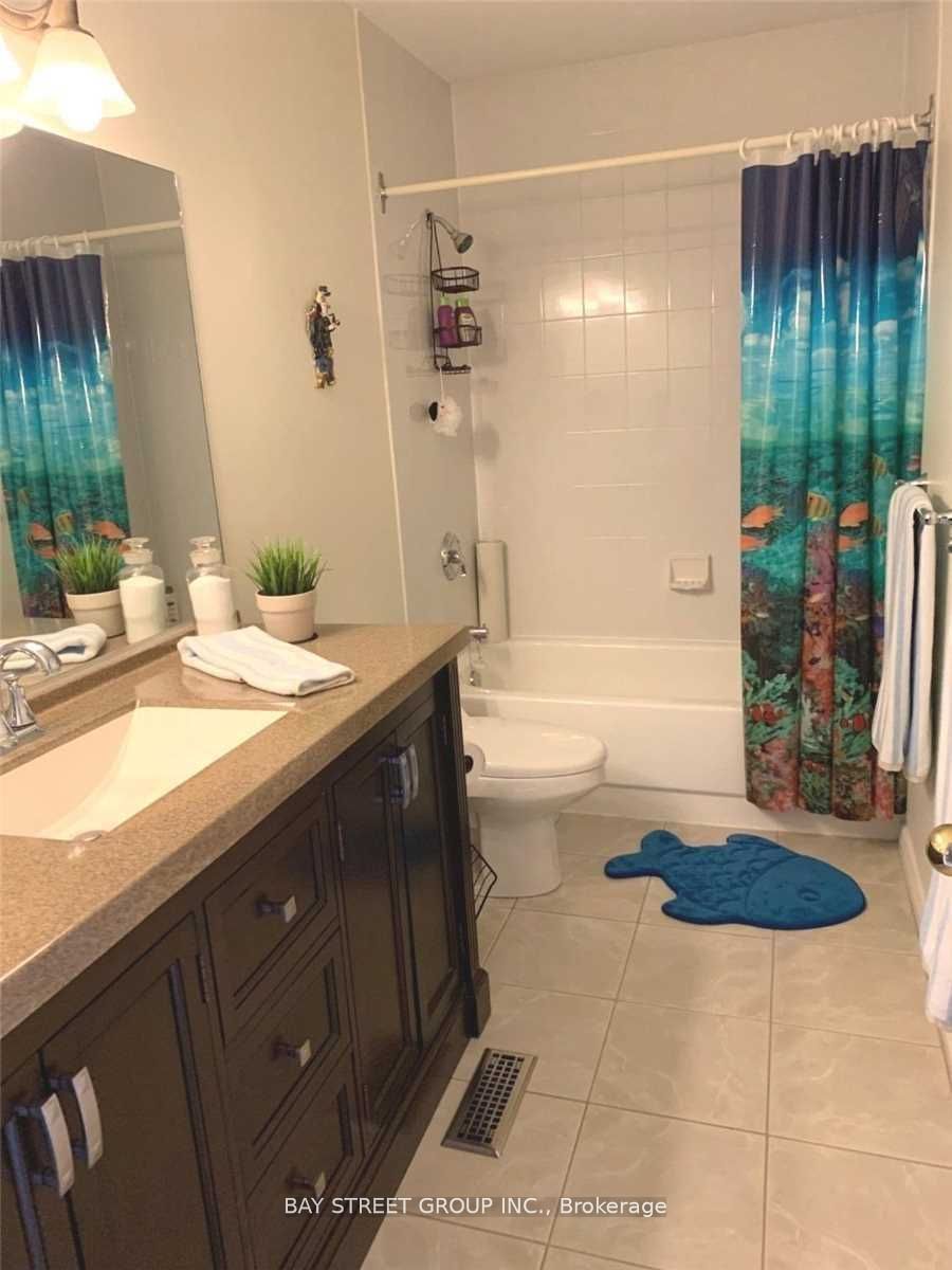76 Mayfair Drive Property Photo 16