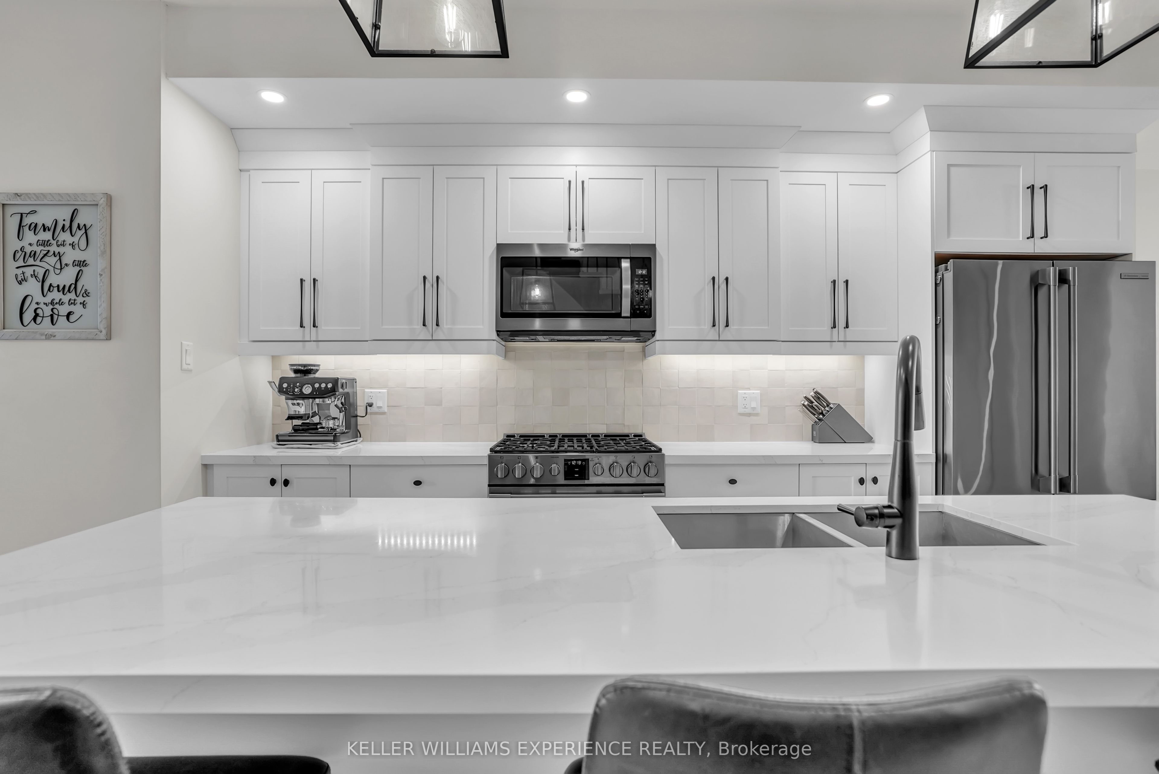 86 Clapperton Street Property Photo 4