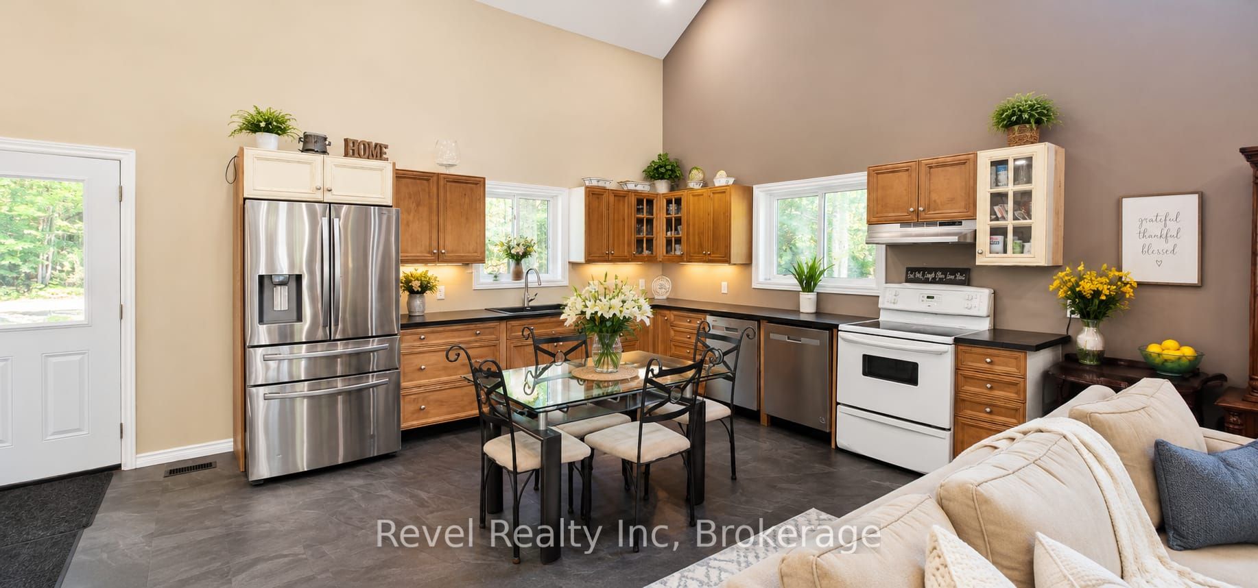 157 Desroches Trail N/a Property Photo 3