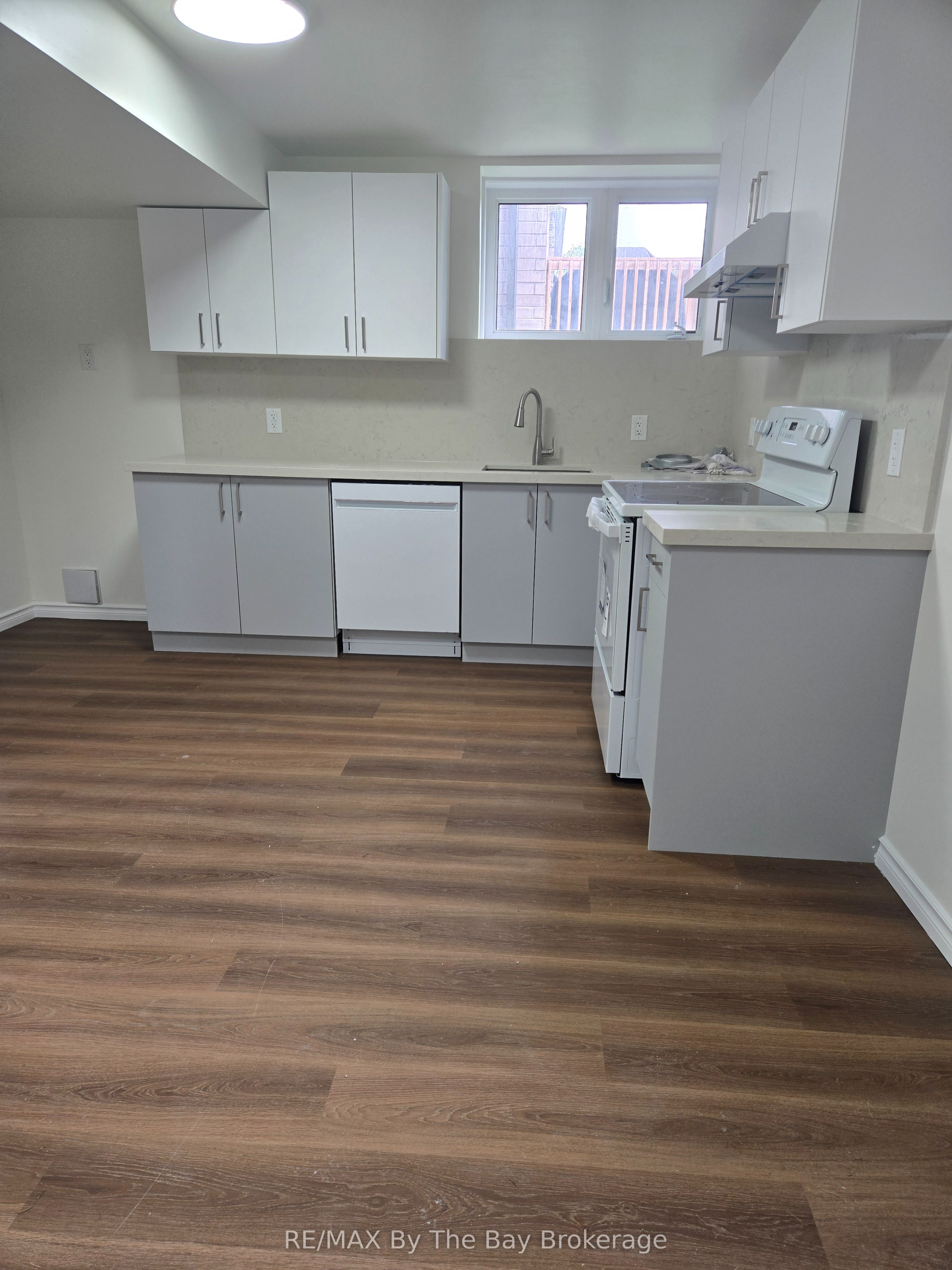40 Rosanne Drive Property Photo 2