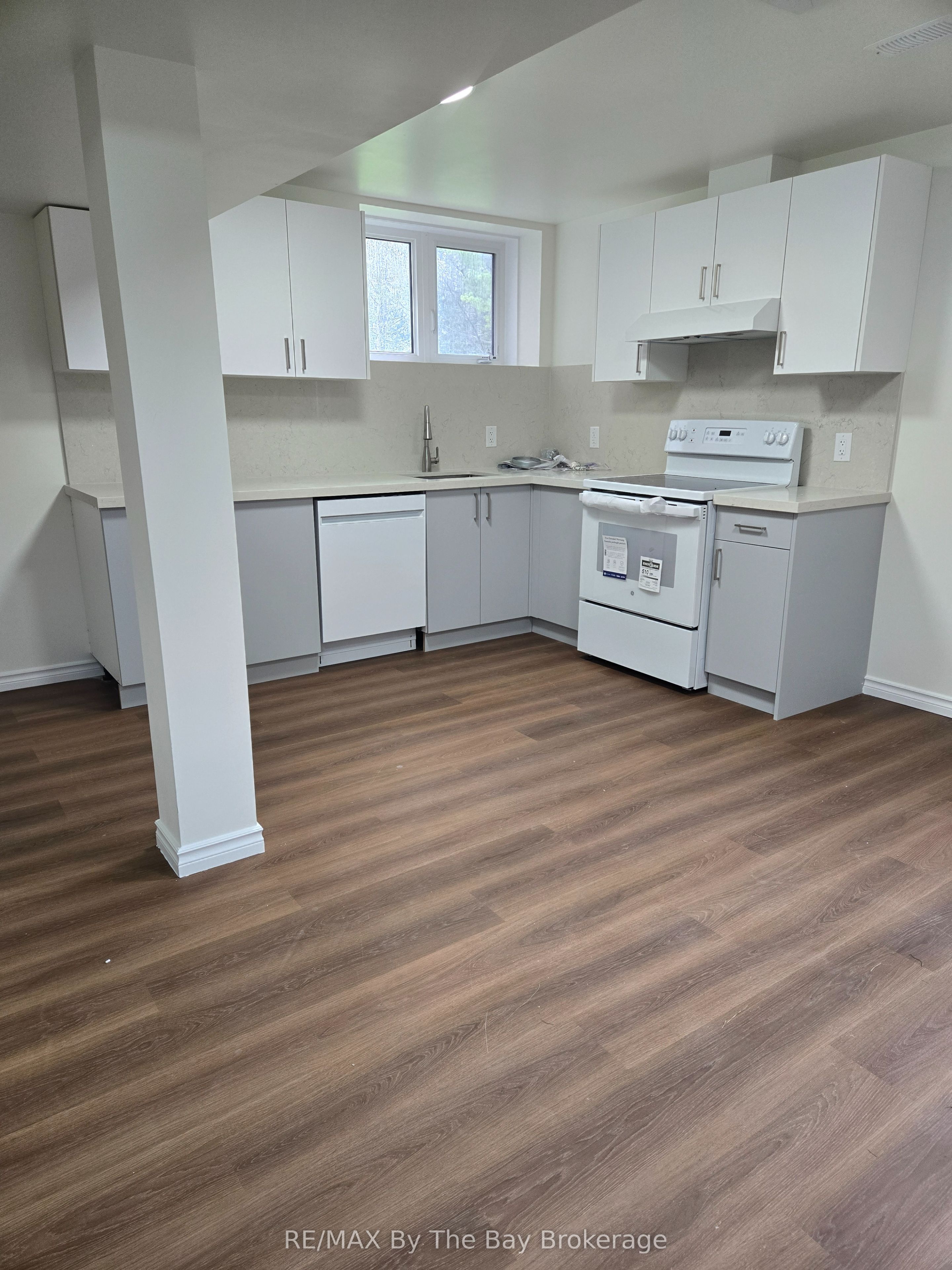 40 Rosanne Drive Property Photo 3