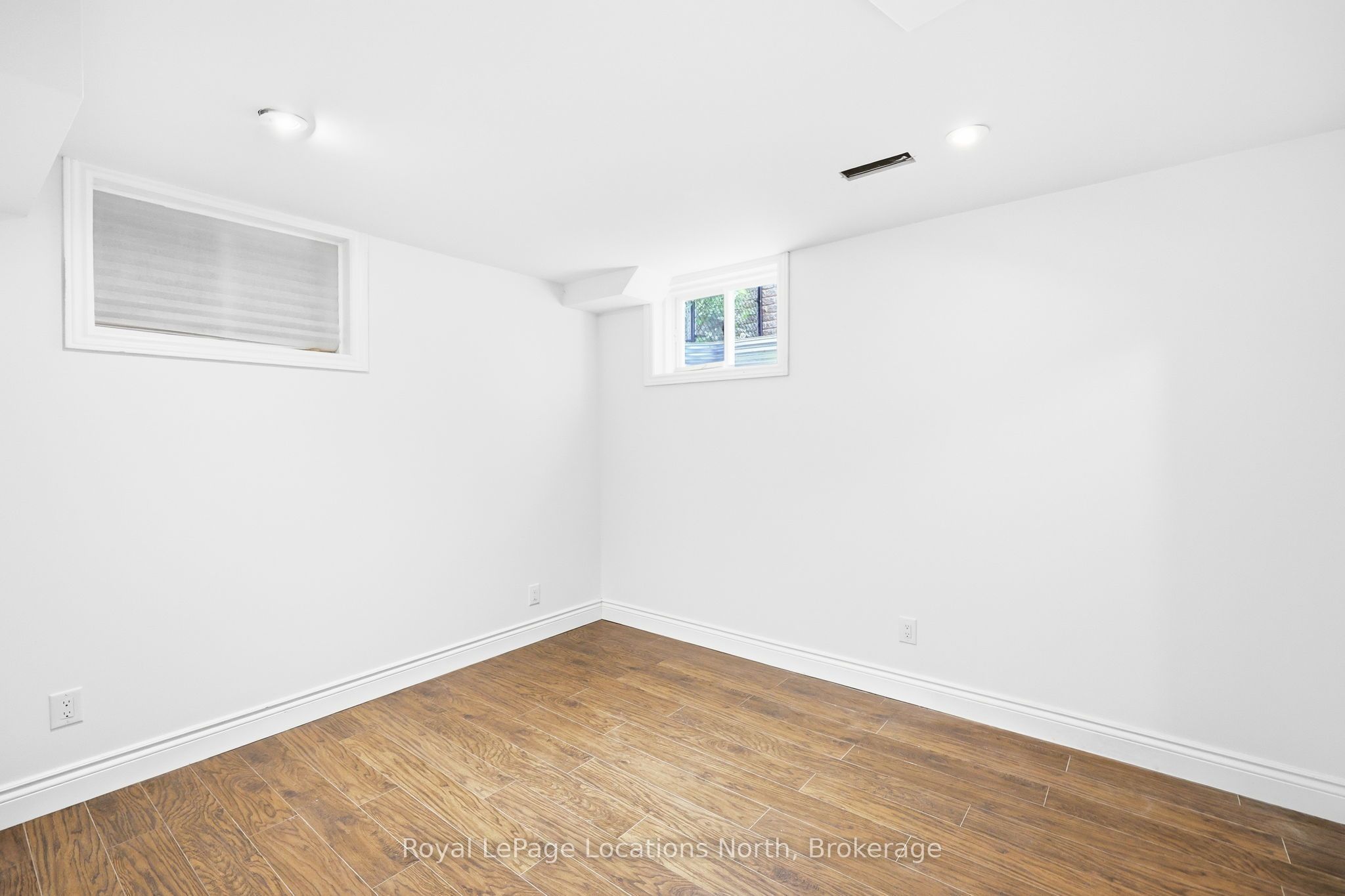15 Clark Street Property Photo 33