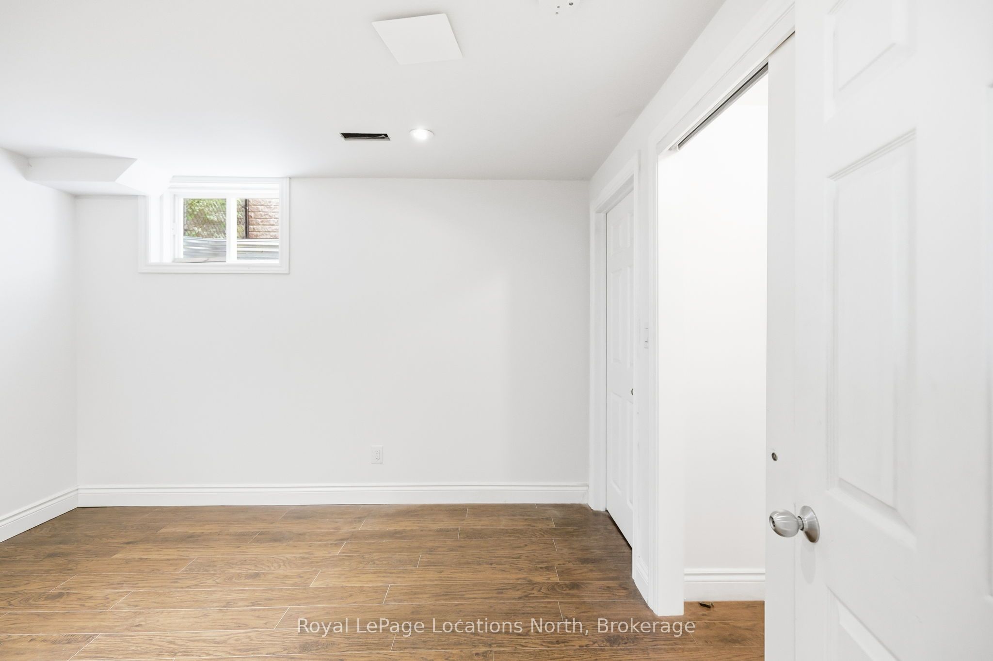 15 Clark Street Property Photo 34