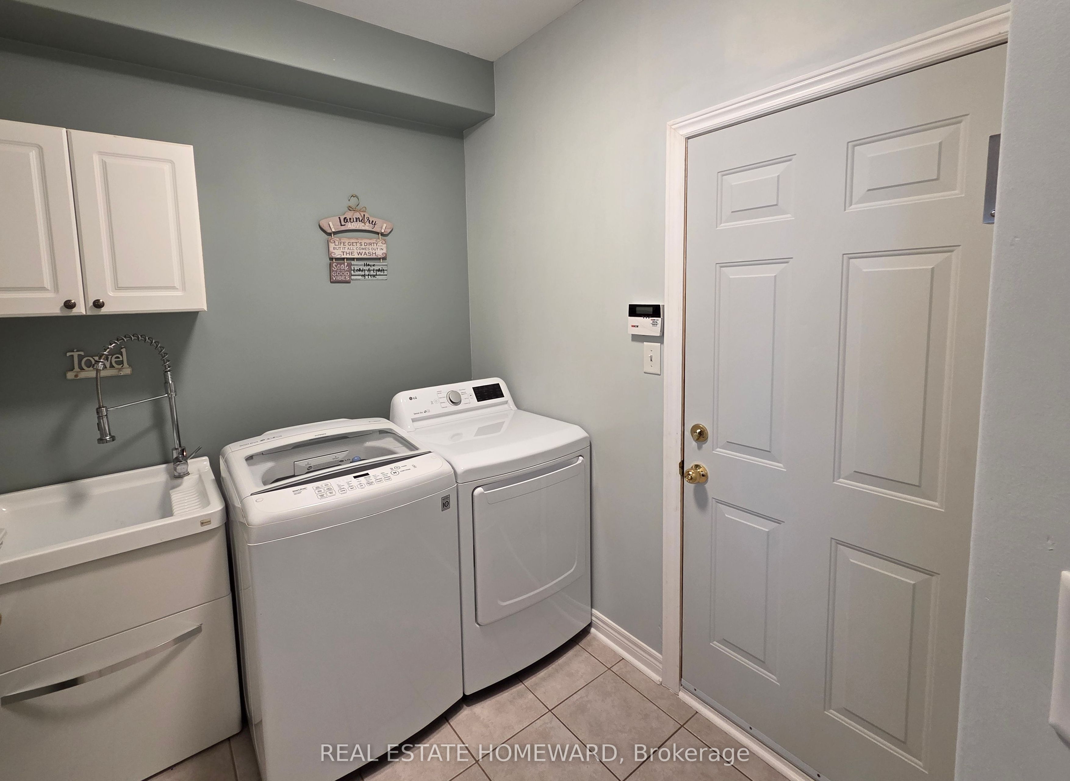 139 Birkhall Place Property Photo 12