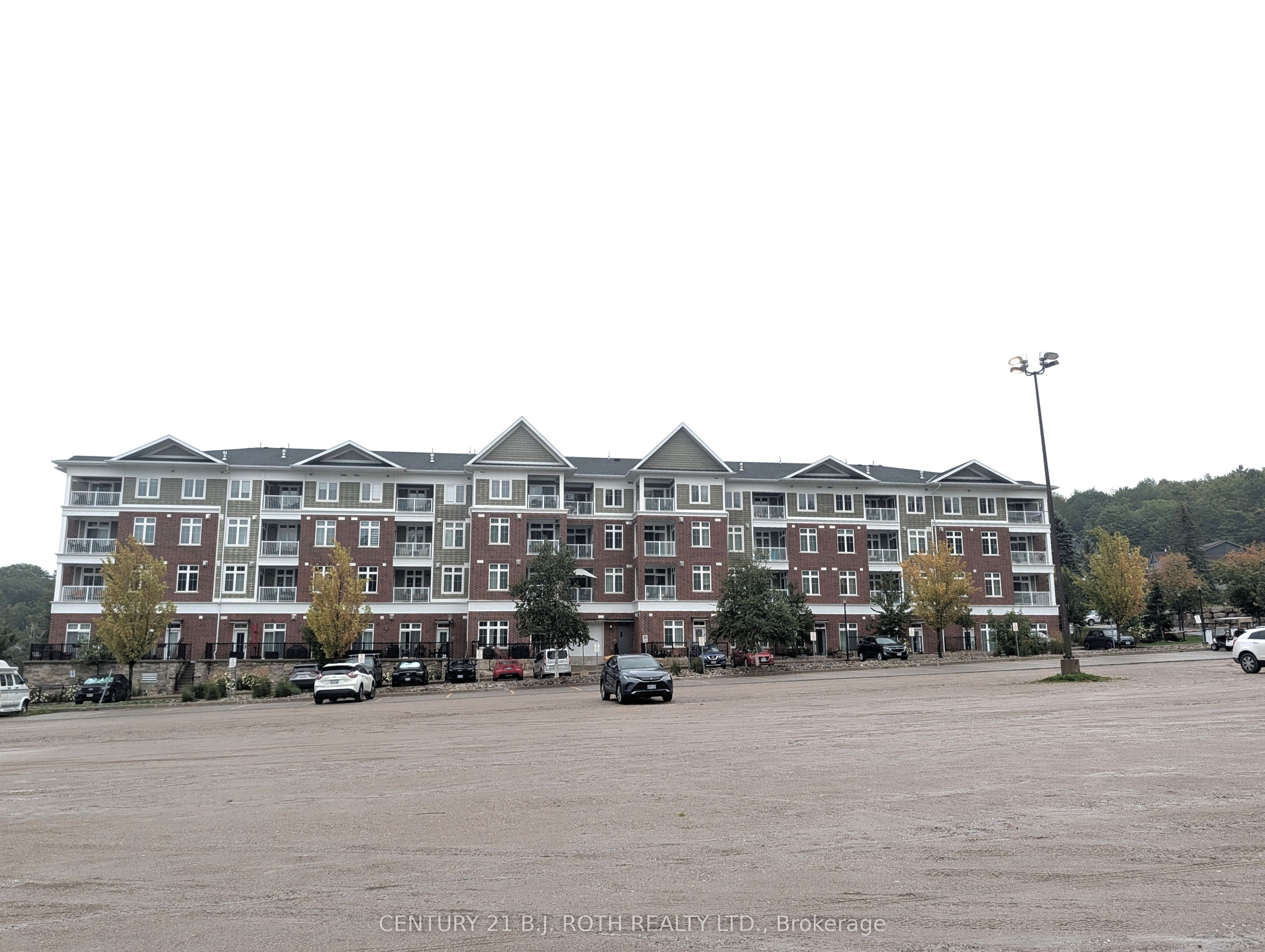 40 Horseshoe Boulevard 302 Property Photo 32