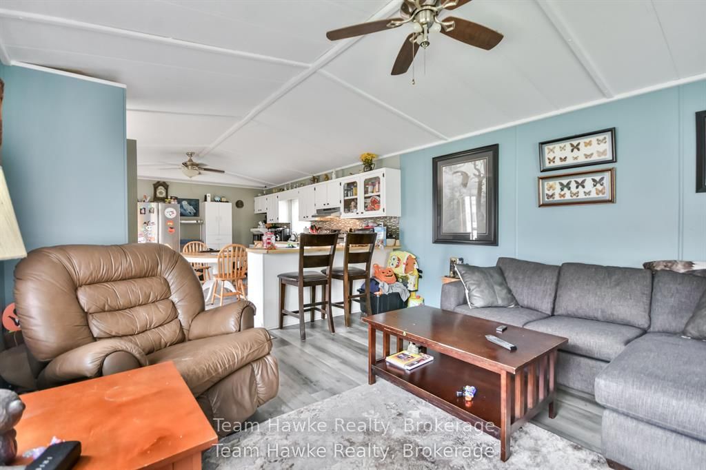 48 Northland Drive Property Photo 9