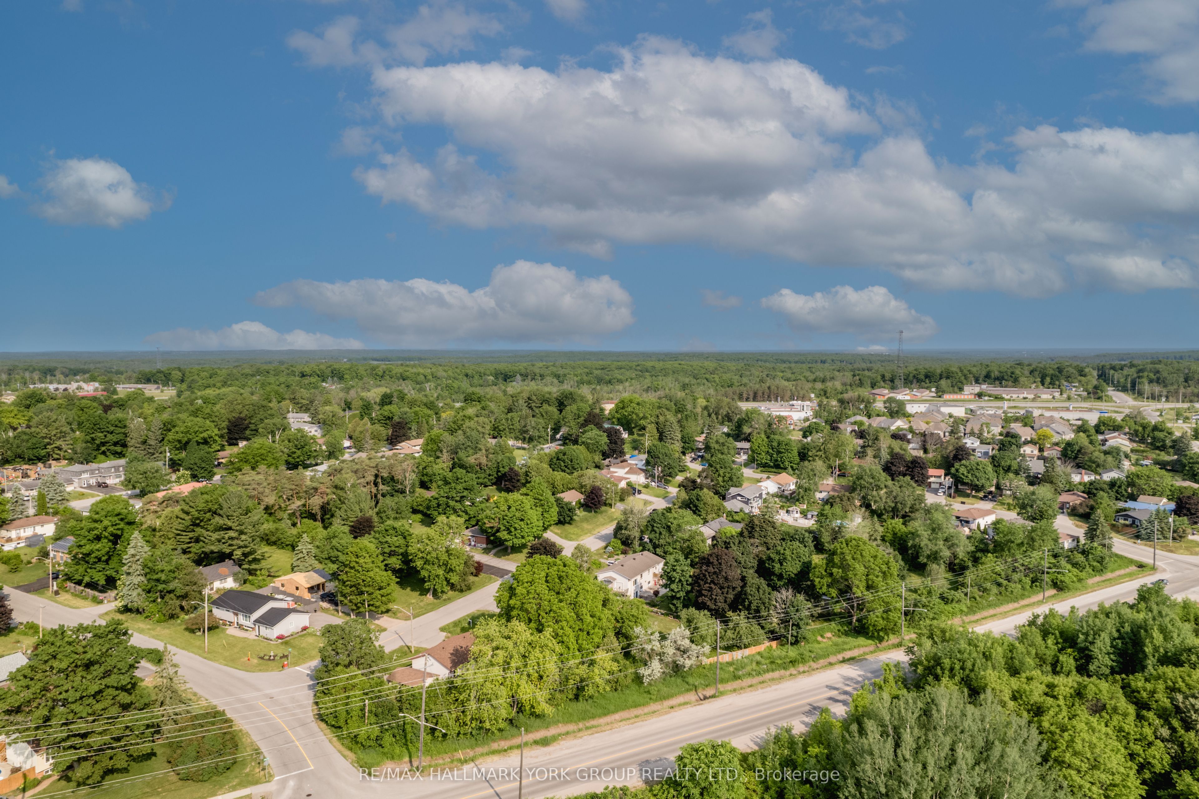 10 First Street Property Photo 16