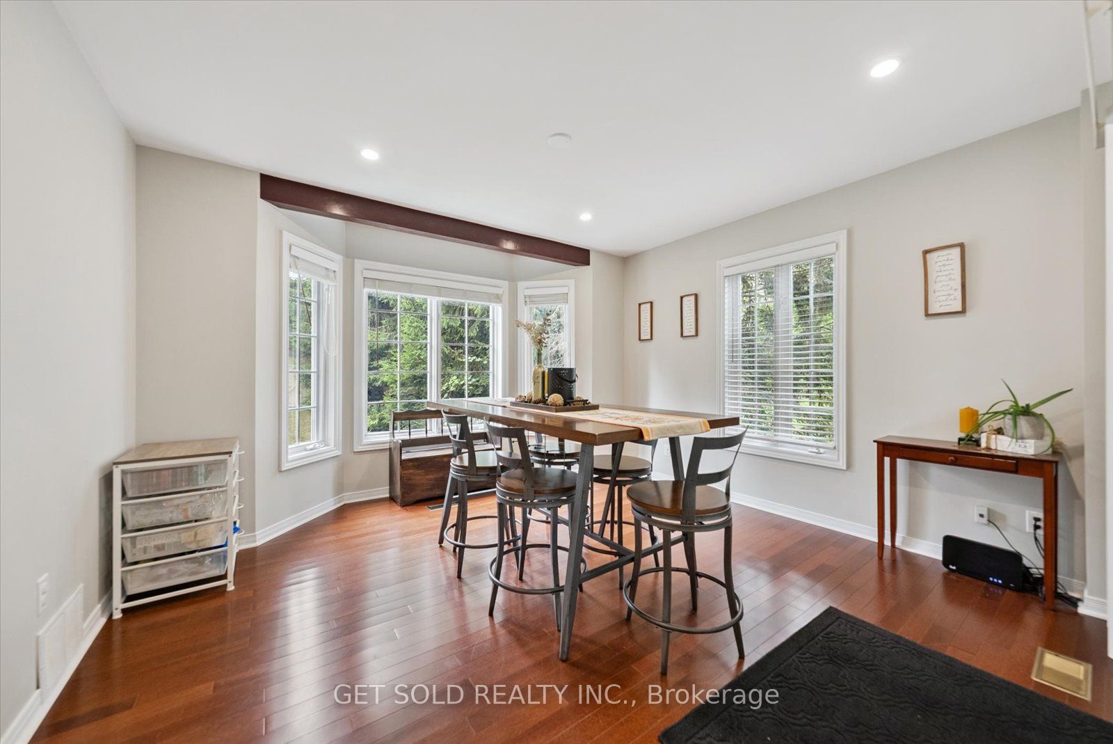 77 Simcoe Road Property Photo 7