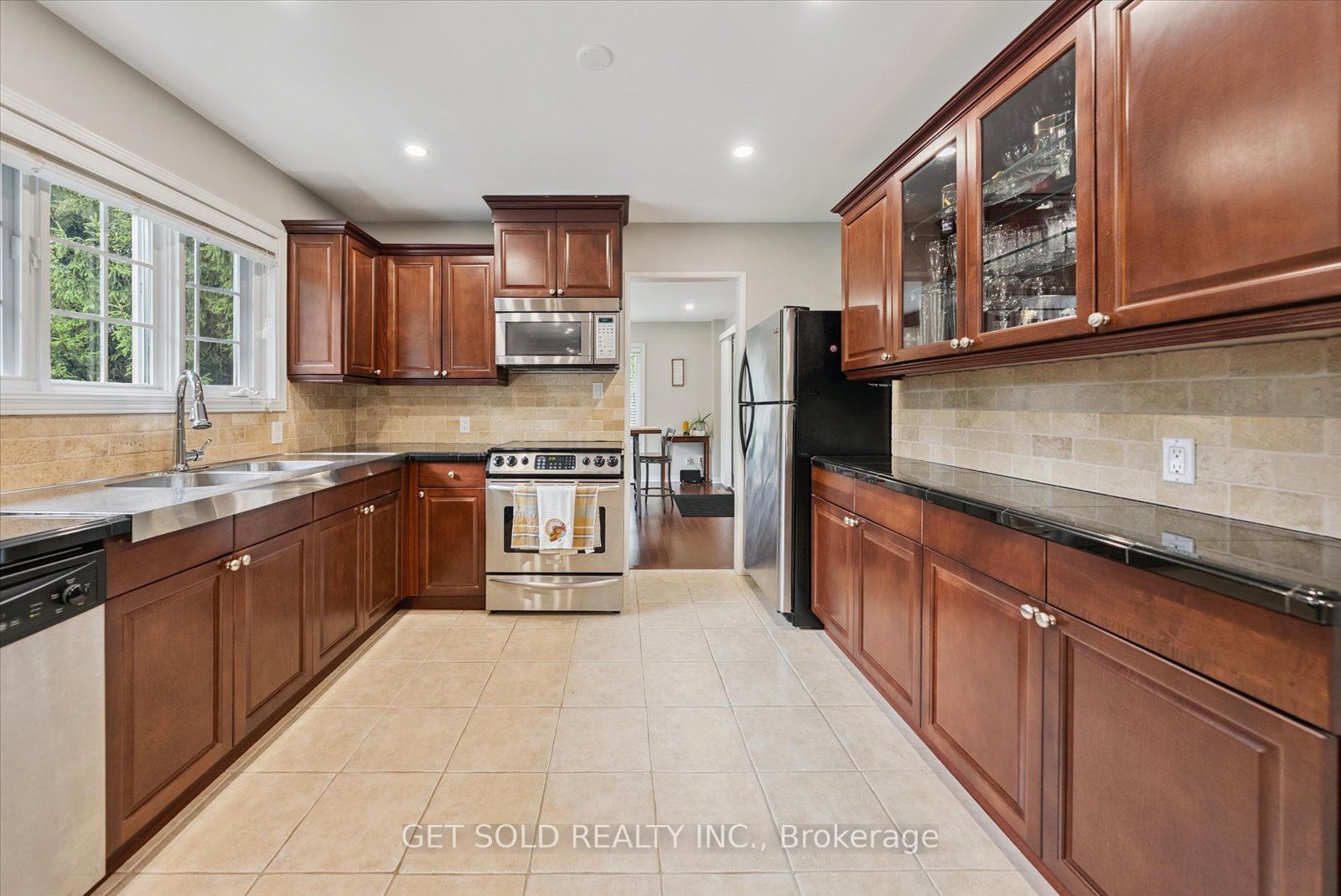 77 Simcoe Road Property Photo 11